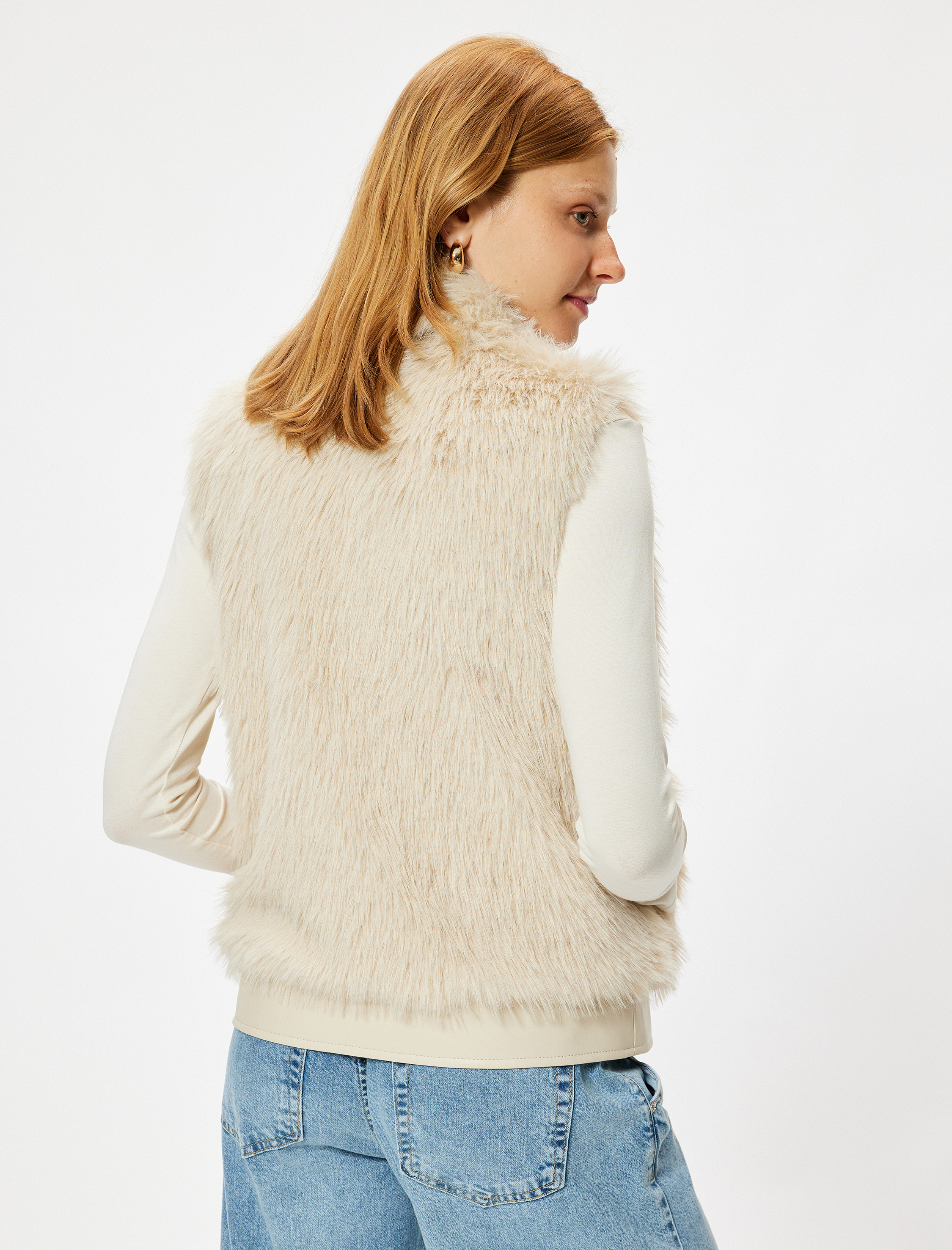   Fermuarlı Cepli Suni Deri Peluş Yelek