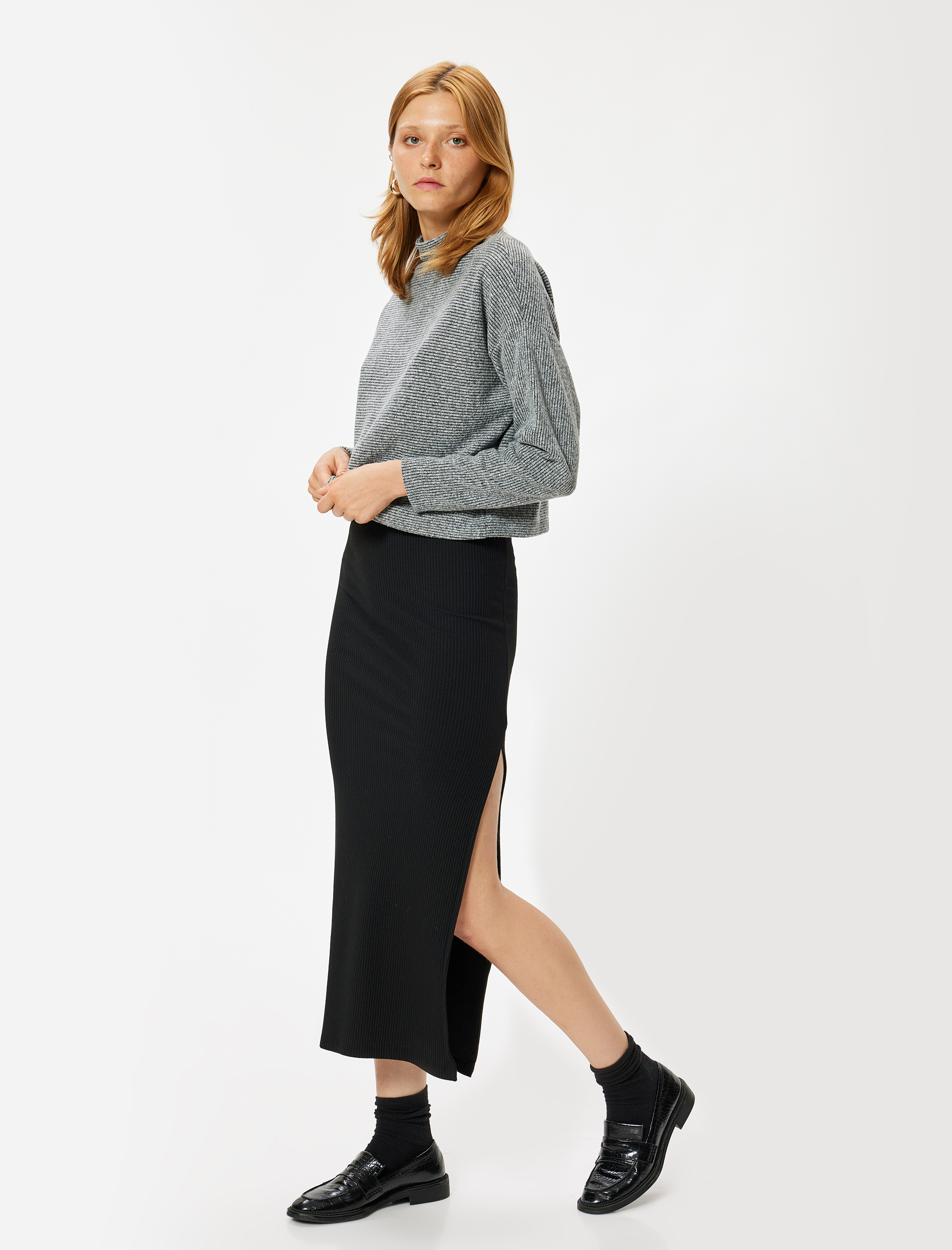 Dik Yaka Tişört Kaşkorse Uzun Kollu Yumuşak Dokulu