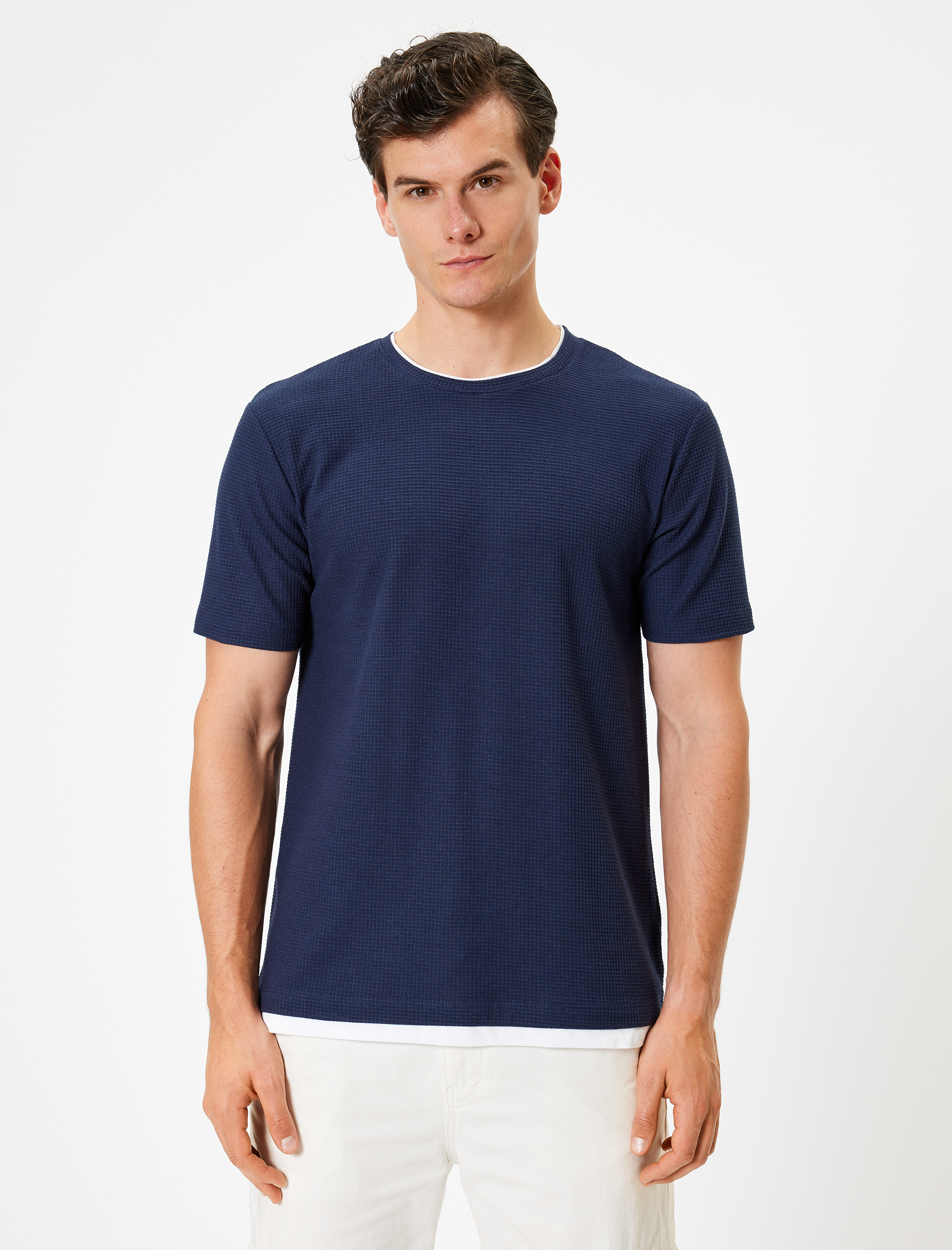   Kısa Kollu Pamuk Karışımlı Bisiklet Yaka Dokulu Slim Fit Tişört