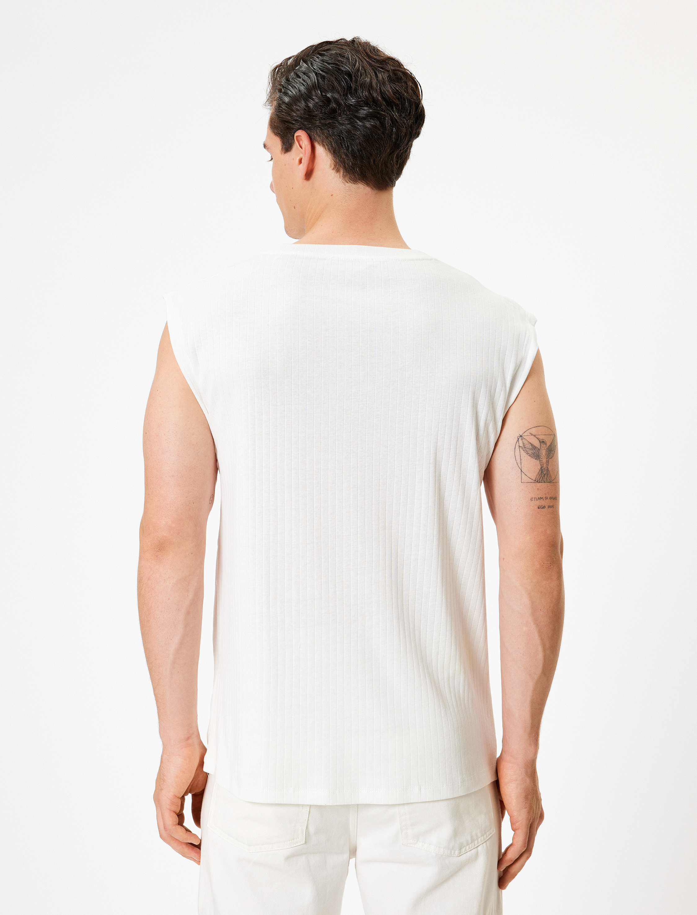   Kolsuz Tişört Basic Bisiklet Yaka Pamuklu