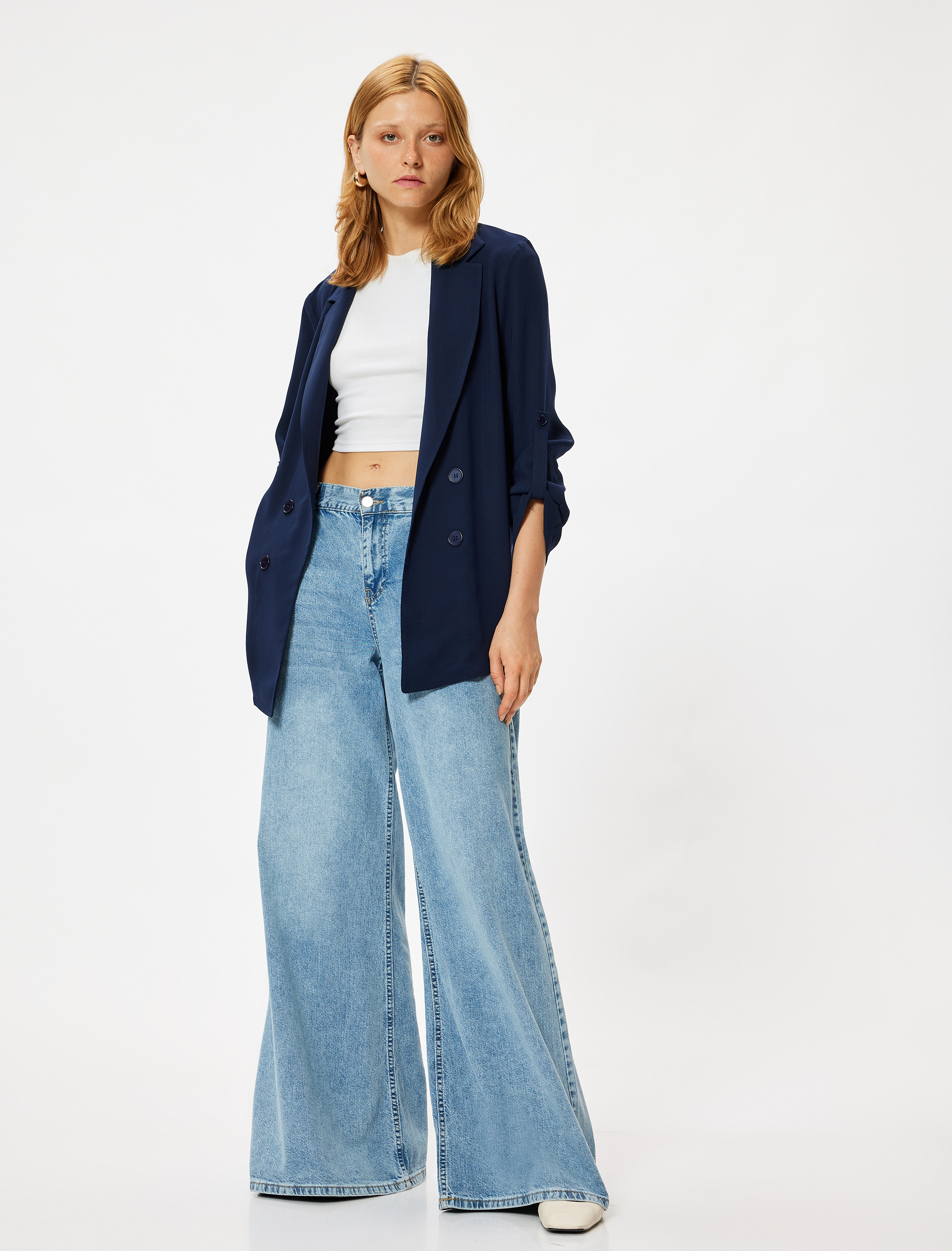   Ters Kruvaze Yaka Bol Kalıp 3/4 Kol Krep Kumaş Blazer Ceket