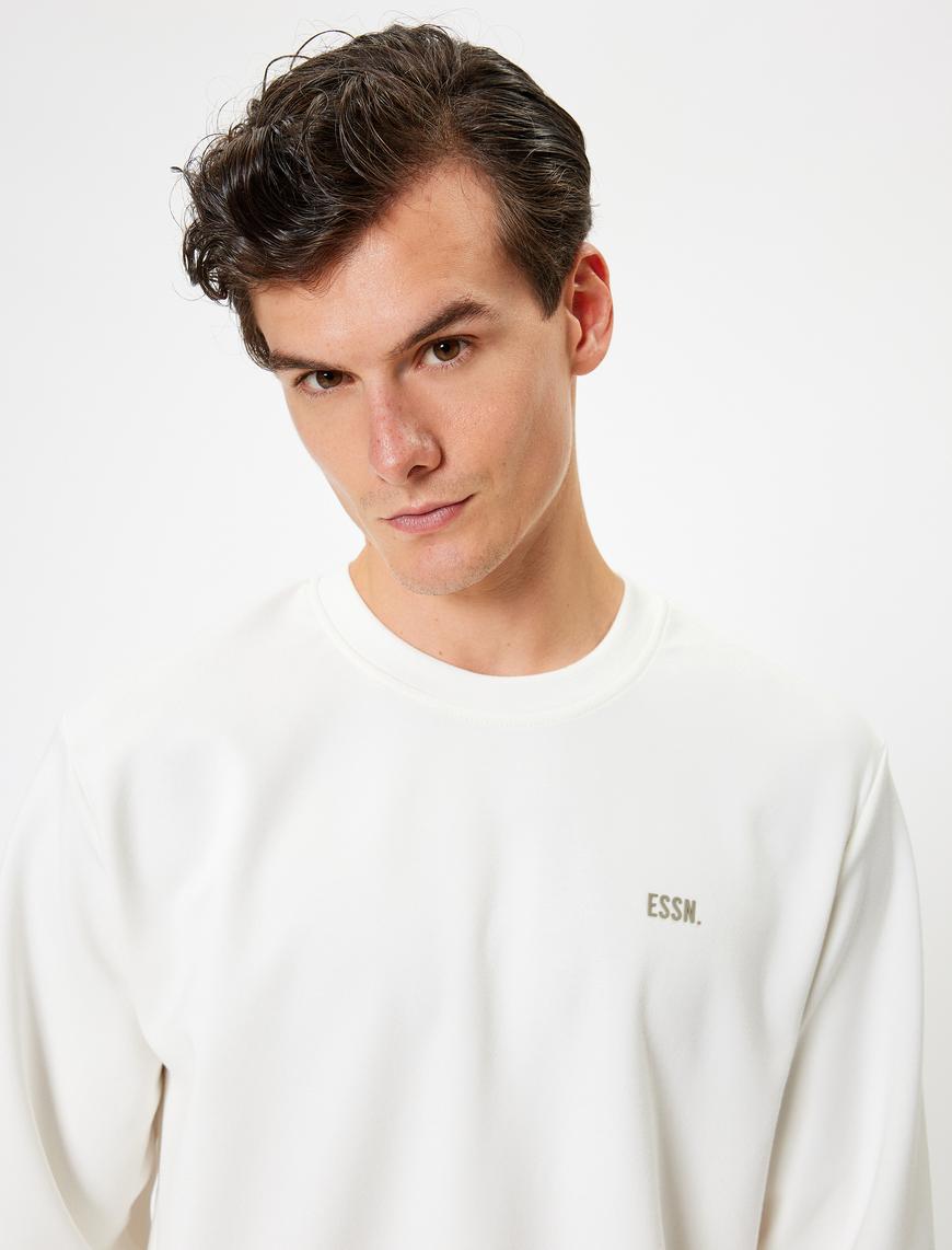   Bisiklet Yaka Sweatshirt Minimal Baskılı Basic İnterlok Kumaş Pamuk Karışımlı