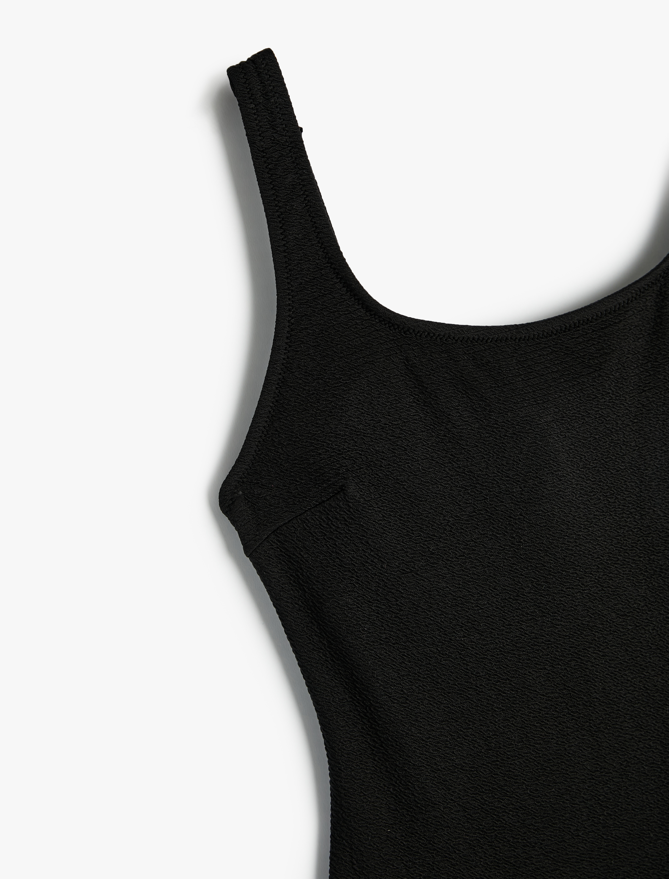   Basic Mayo U Yaka Kalın Askılı