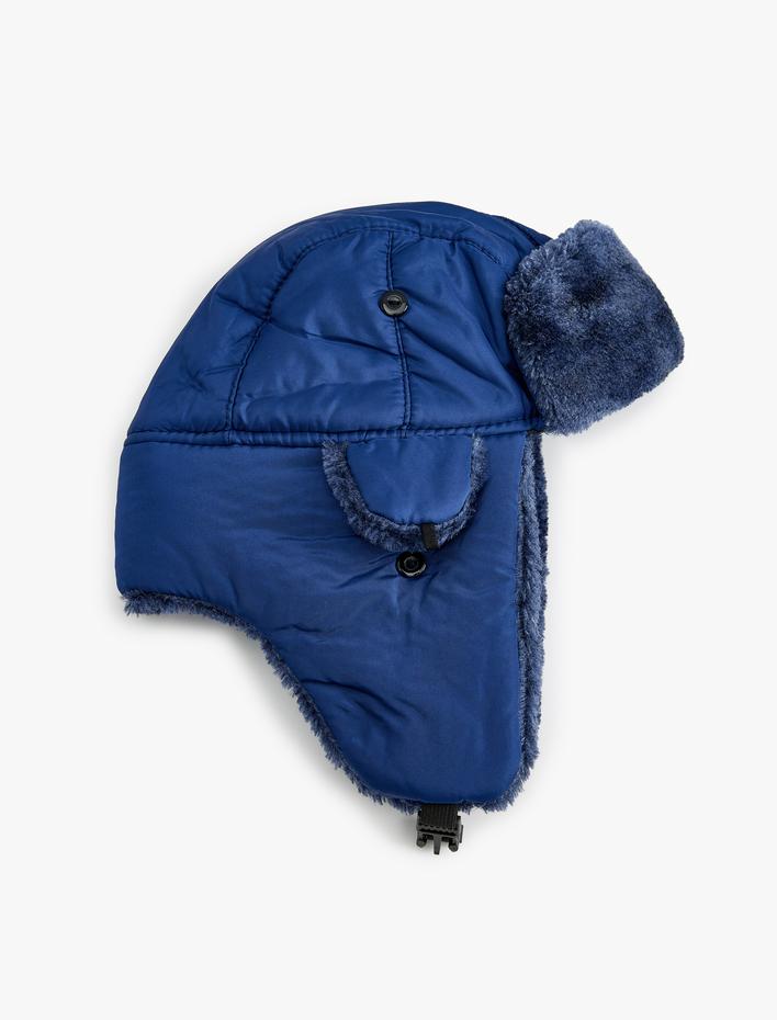 Erkek Çocuk Su itici Kar Şapkası İçi Suni Kürklü Kulak Kapaklı Çene Bağlama Detaylı