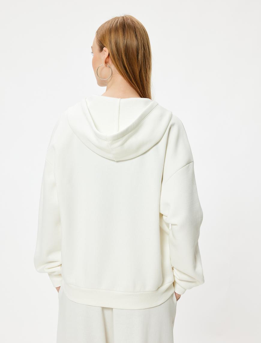   Kapüşonlu Oversize Kanguru Cepli Sweatshirt