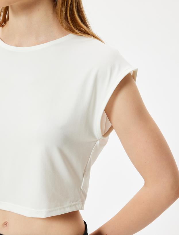 Basic Crop Tişört Slim Fit Bisiklet Yaka Kısa Kollu_4