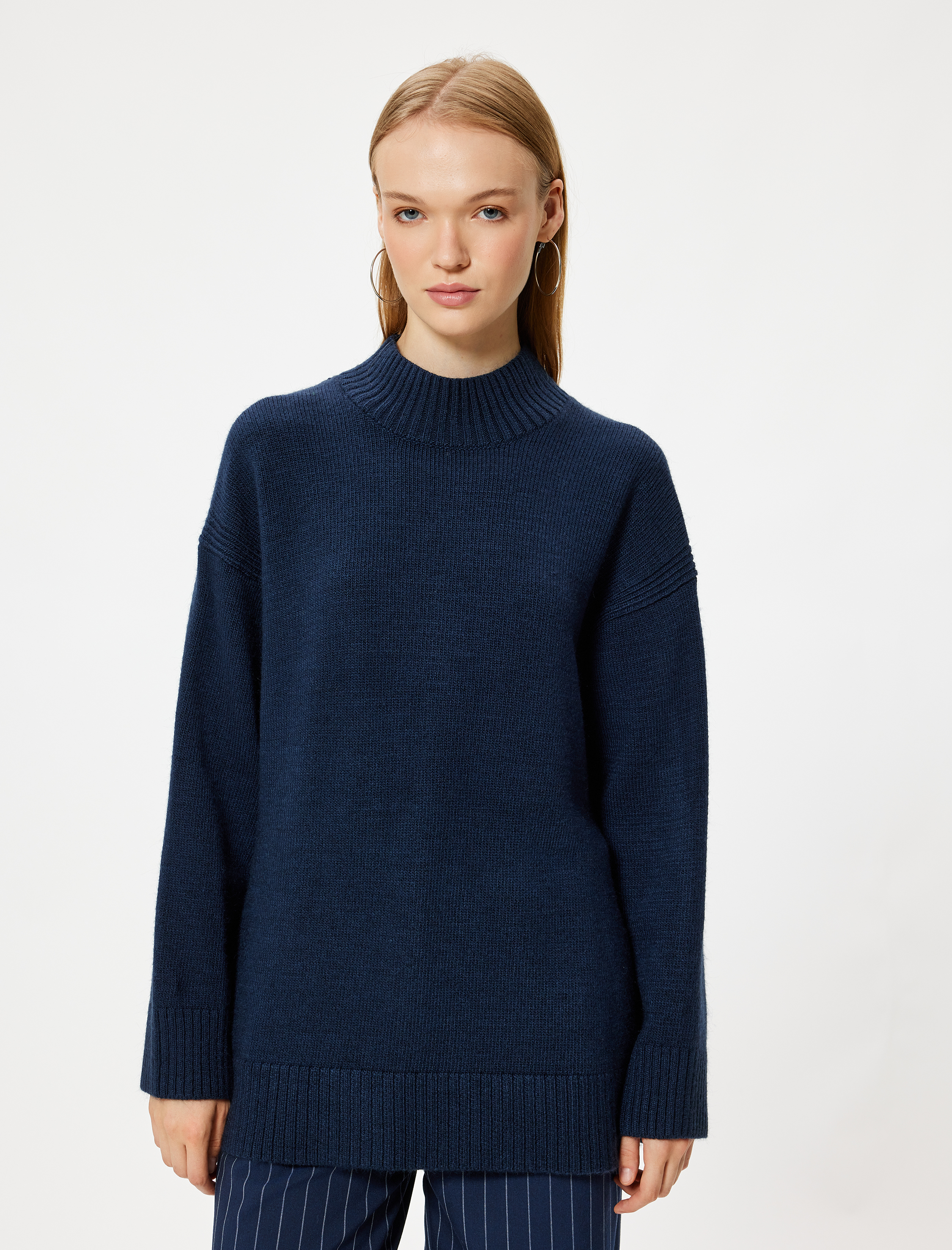 Triko Tunik Kazak Dik Yaka Uzun Kollu Rahat Kalıp