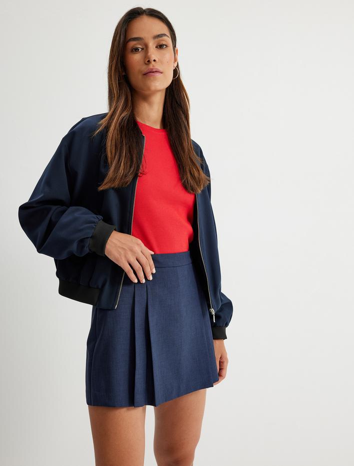  Rahat Kalıp Standart Bel Mini Pileli Şort Etek