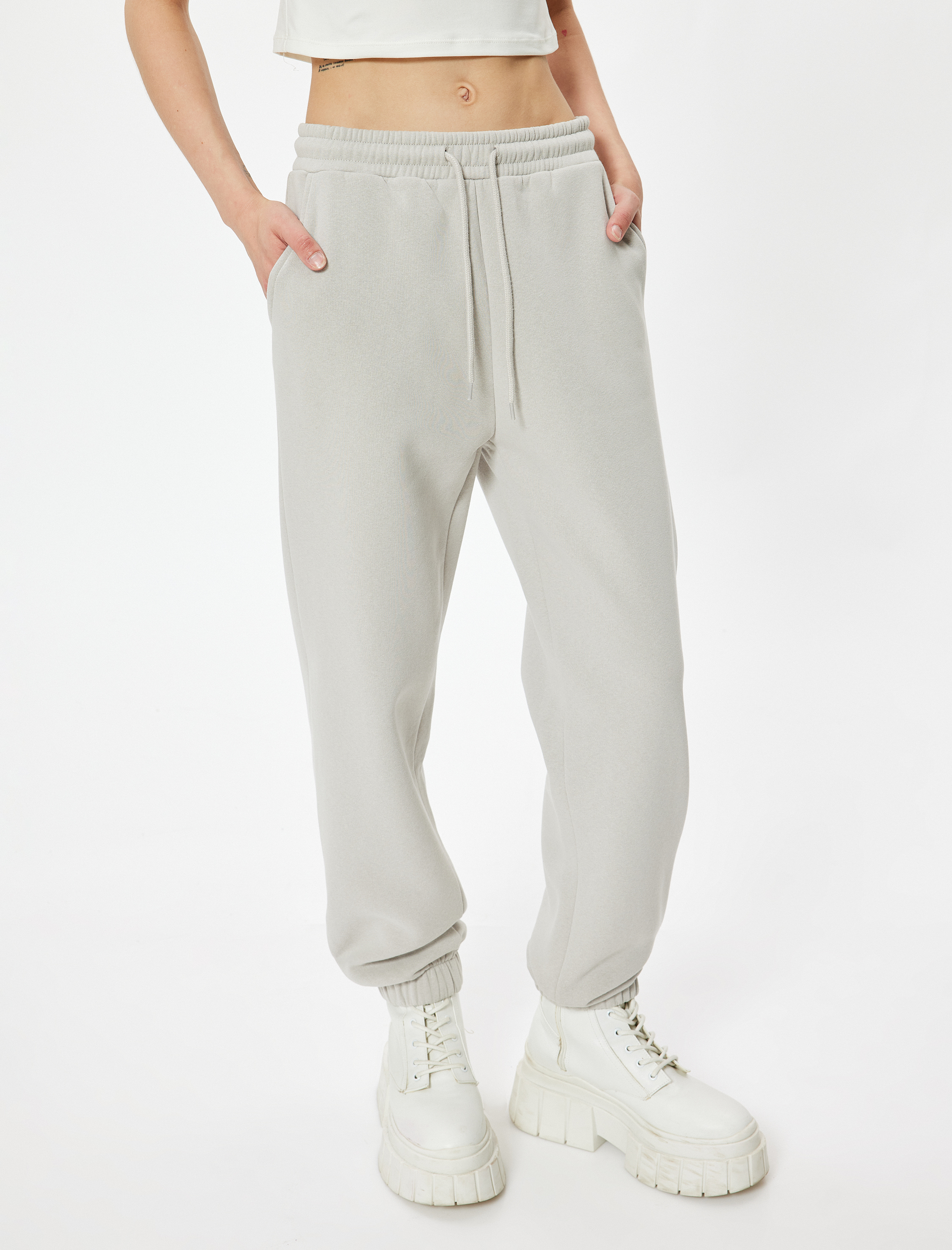   Şardonlu Jogger Eşofman Altı Beli Bağcıklı Cepli Standart Bel Rahat Kalıp