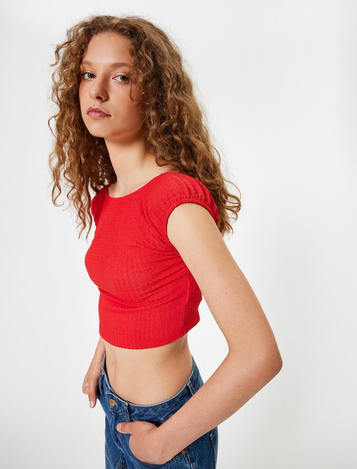  Crop Tişört Bürümcük Sırt Detaylı Kap Kol Kayık Yaka Slim Fit Bürümcük
