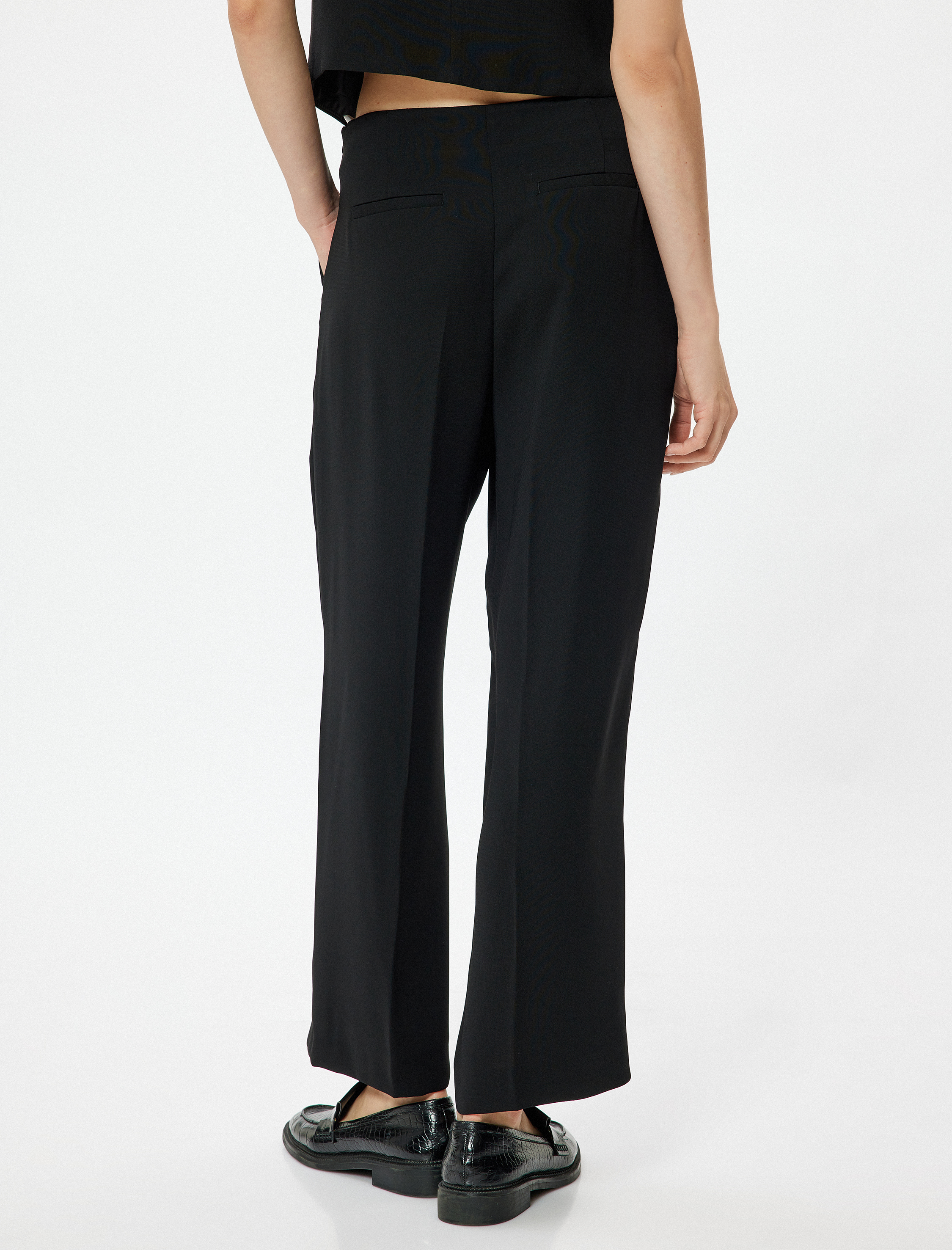   Culotte Kumaş Pantolon Cepli Metal Aksesuar Detaylı