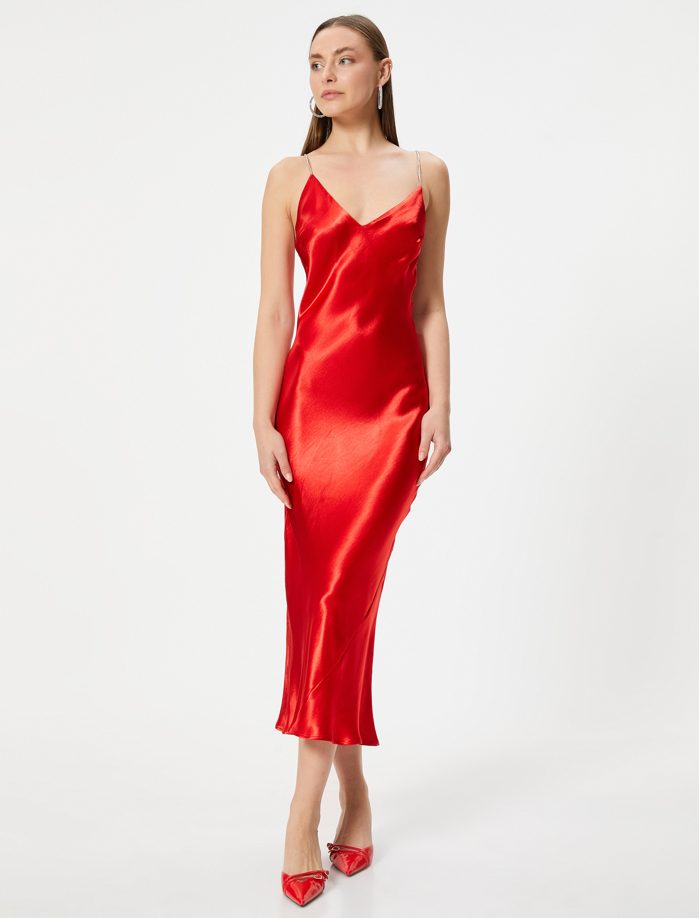   Uzun Saten Abiye Elbise V Yaka Çapraz Taşlı Askılı