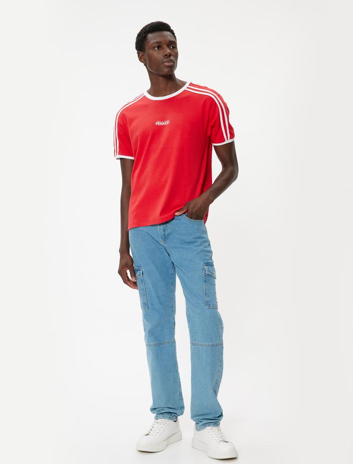  Slim Fit Tişört Slogan Baskılı Kısa Kollu Bisiklet Yaka Biyeli