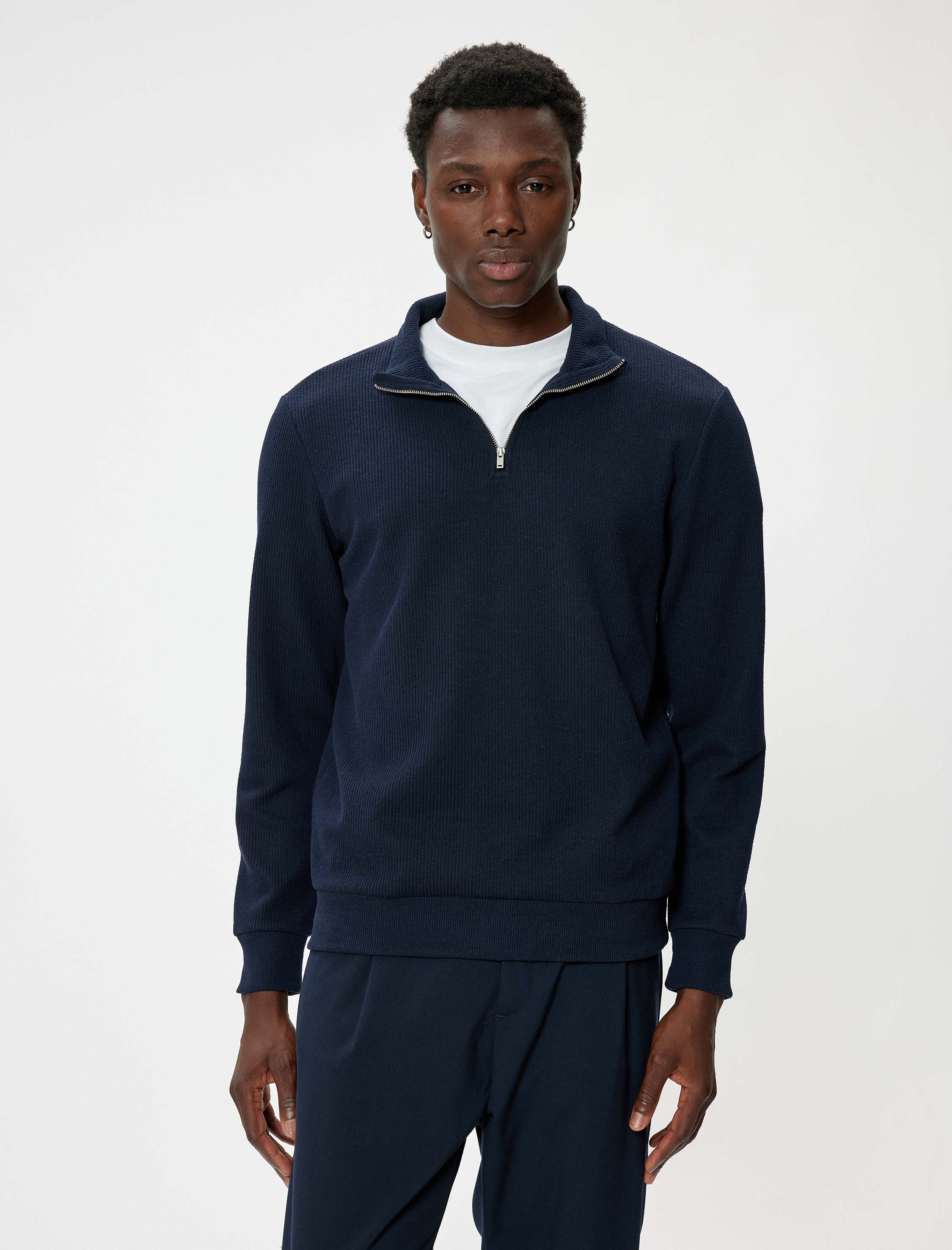   Yarım Fermuarlı Dokulu Pamuk Karışımlı Basic Uzun Kollu Sweatshirt