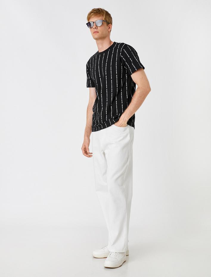  Çizgili Baskılı Tişört