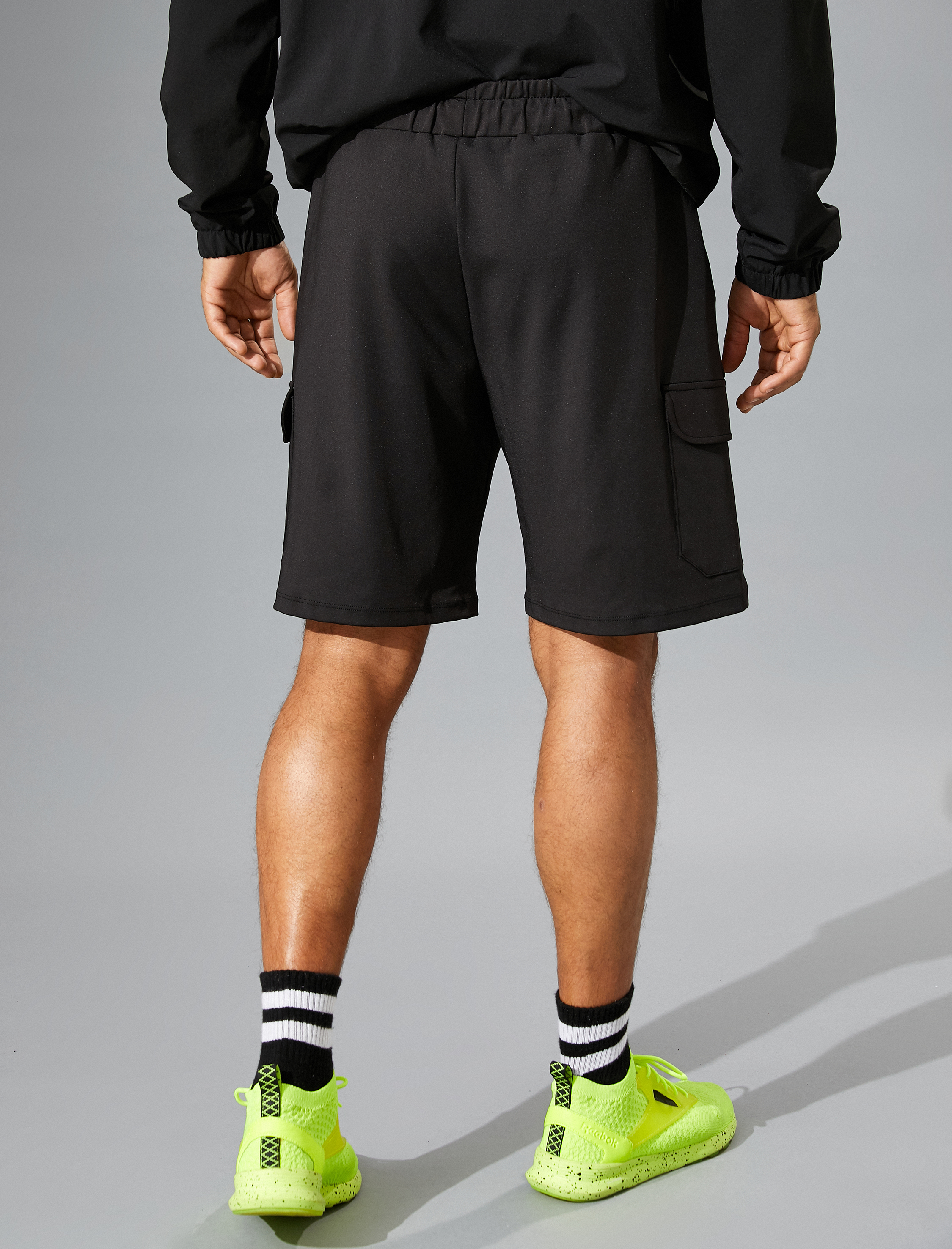   Beli Bağcıklı Şort Cep Detaylı