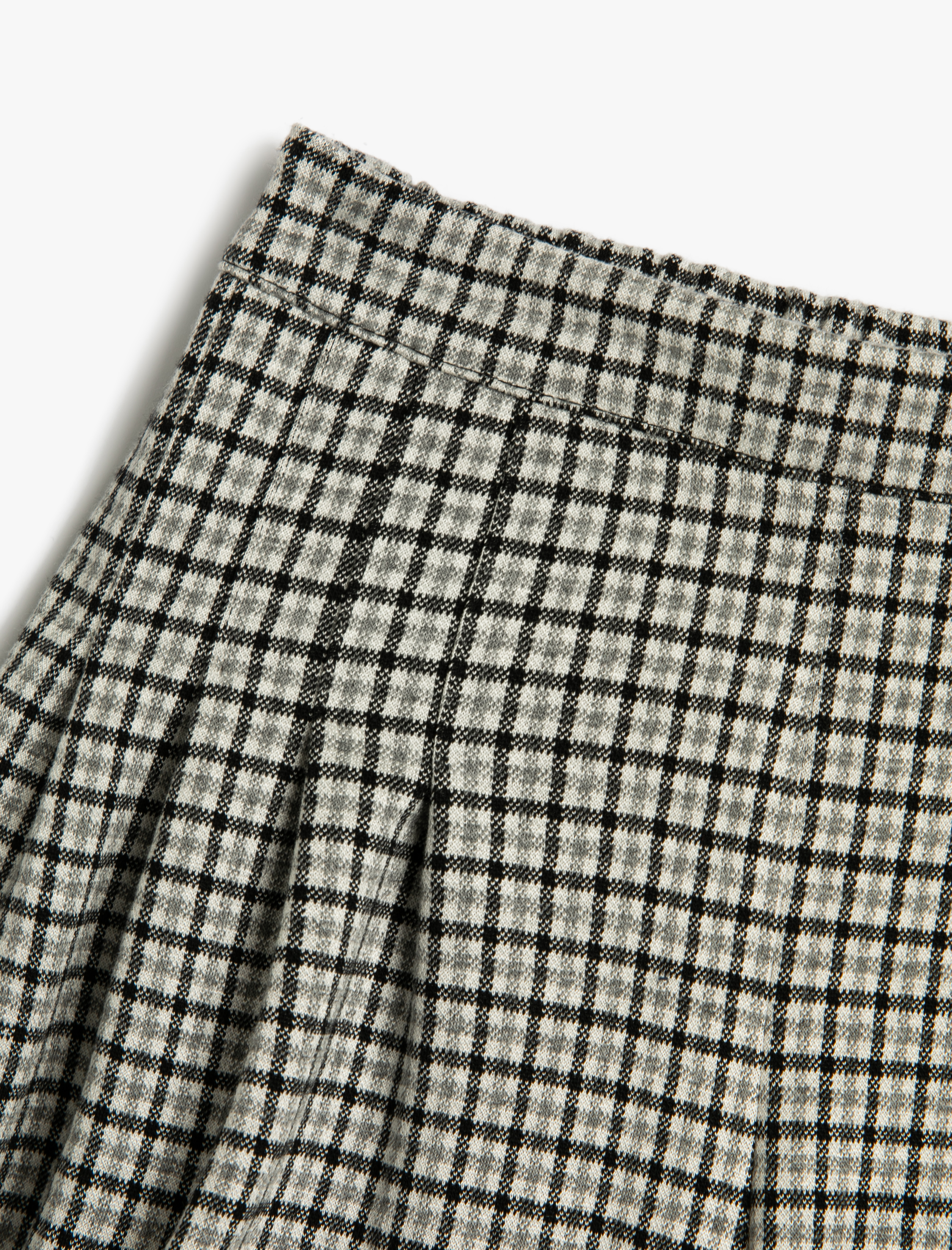  Kız Çocuk Şort Etek Pileli Beli Lastikli