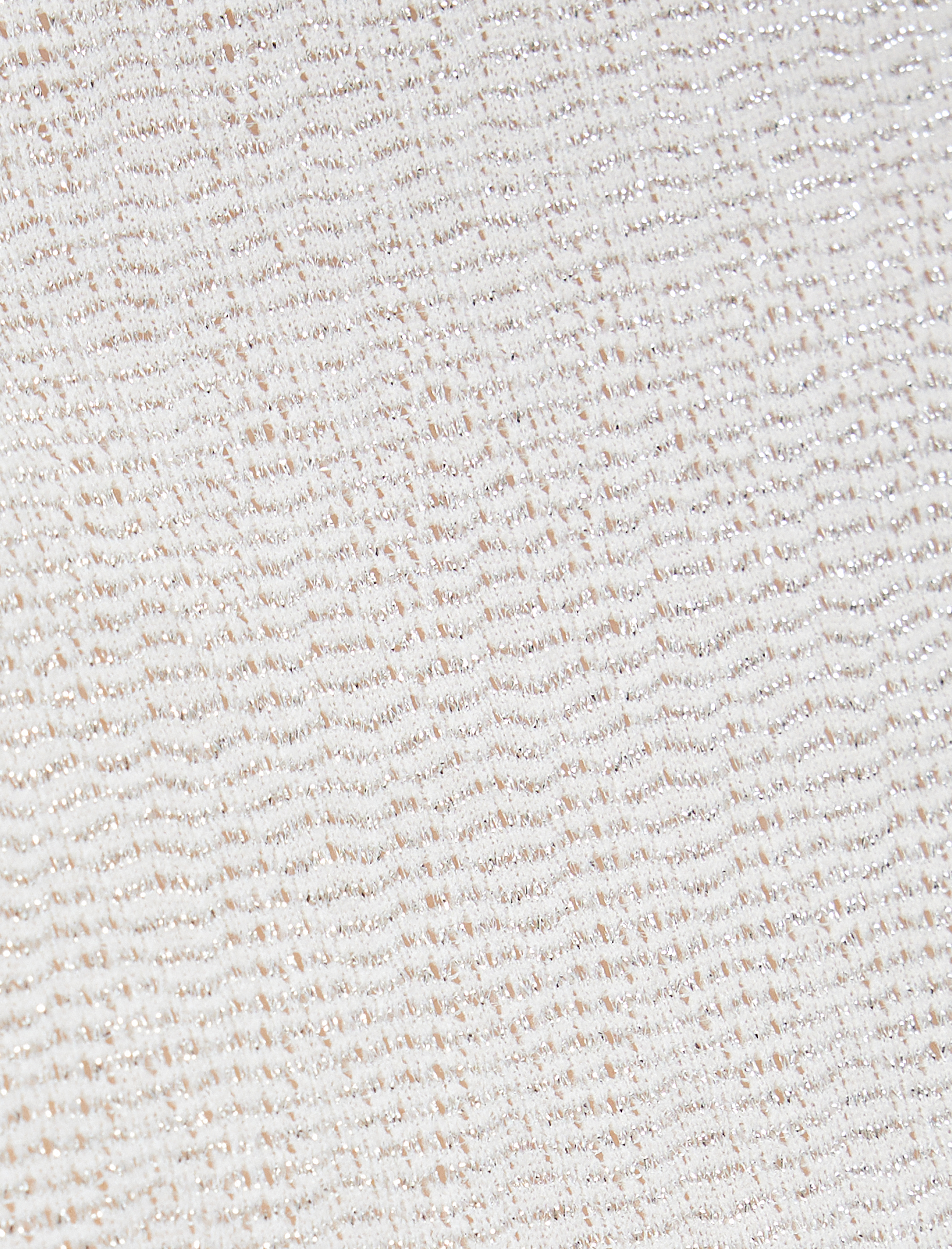   Bisiklet Yaka Slim Fit Parıltılı Dokulu Kısa Kollu Tişört