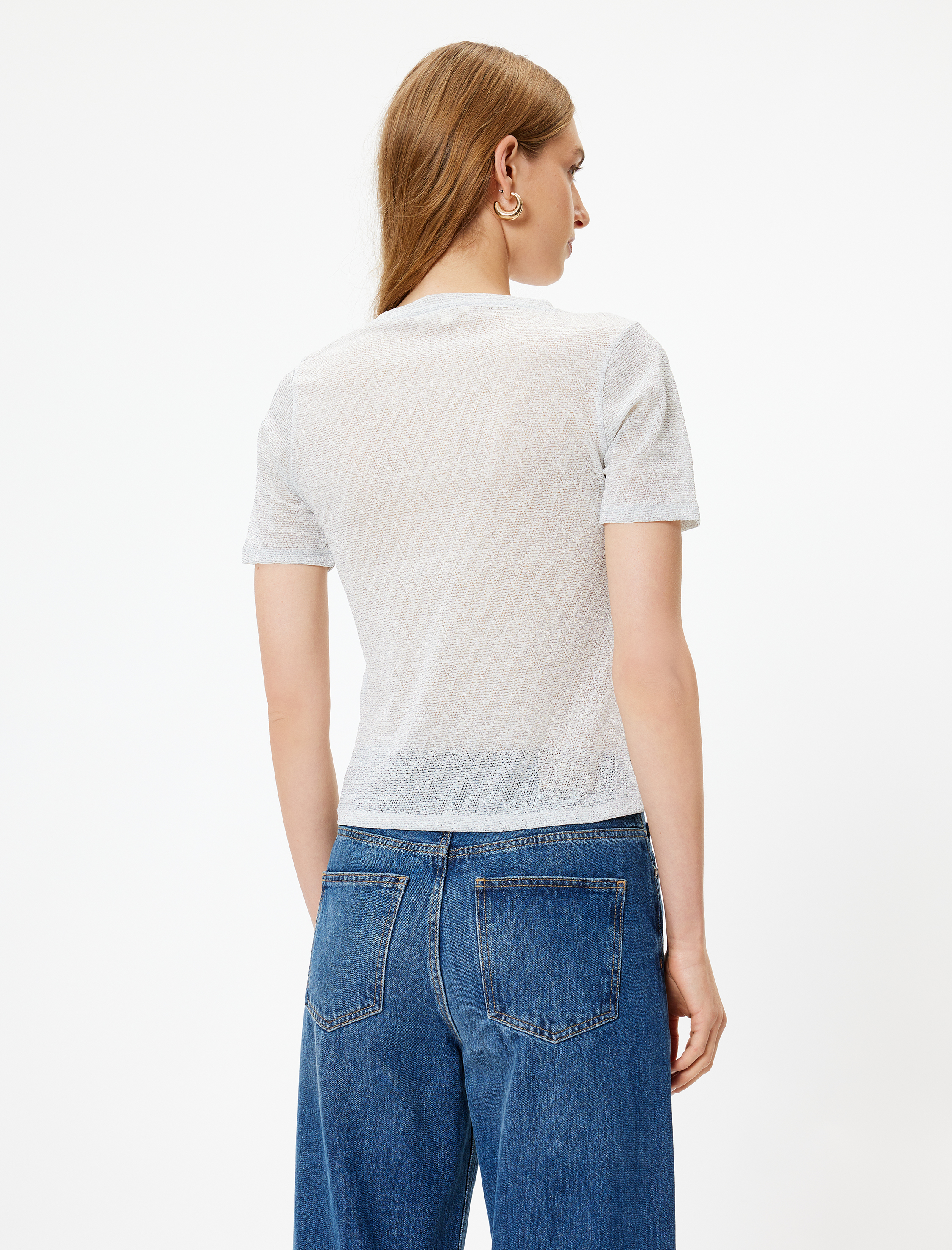   Bisiklet Yaka Slim Fit Parıltılı Dokulu Kısa Kollu Tişört