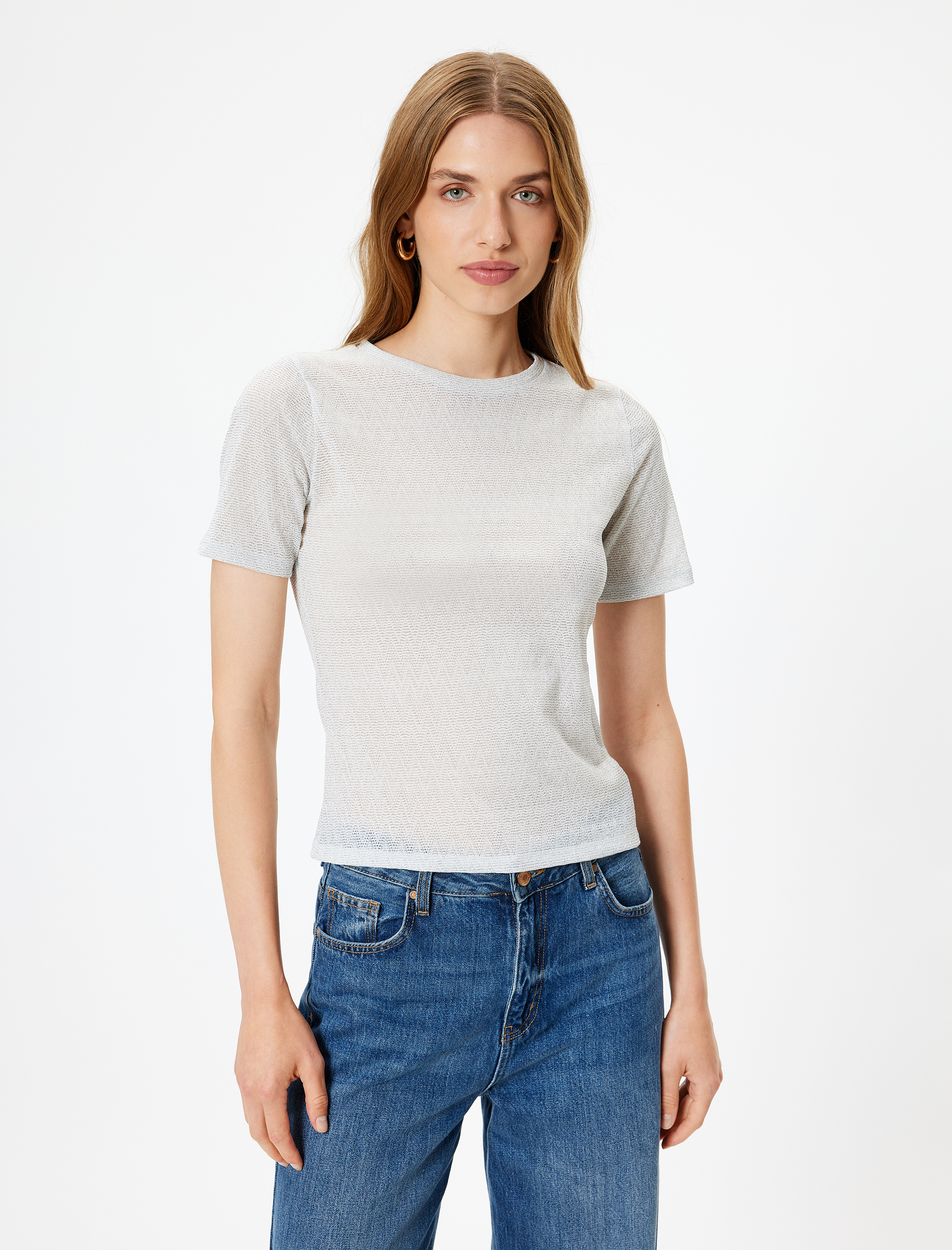   Bisiklet Yaka Slim Fit Parıltılı Dokulu Kısa Kollu Tişört