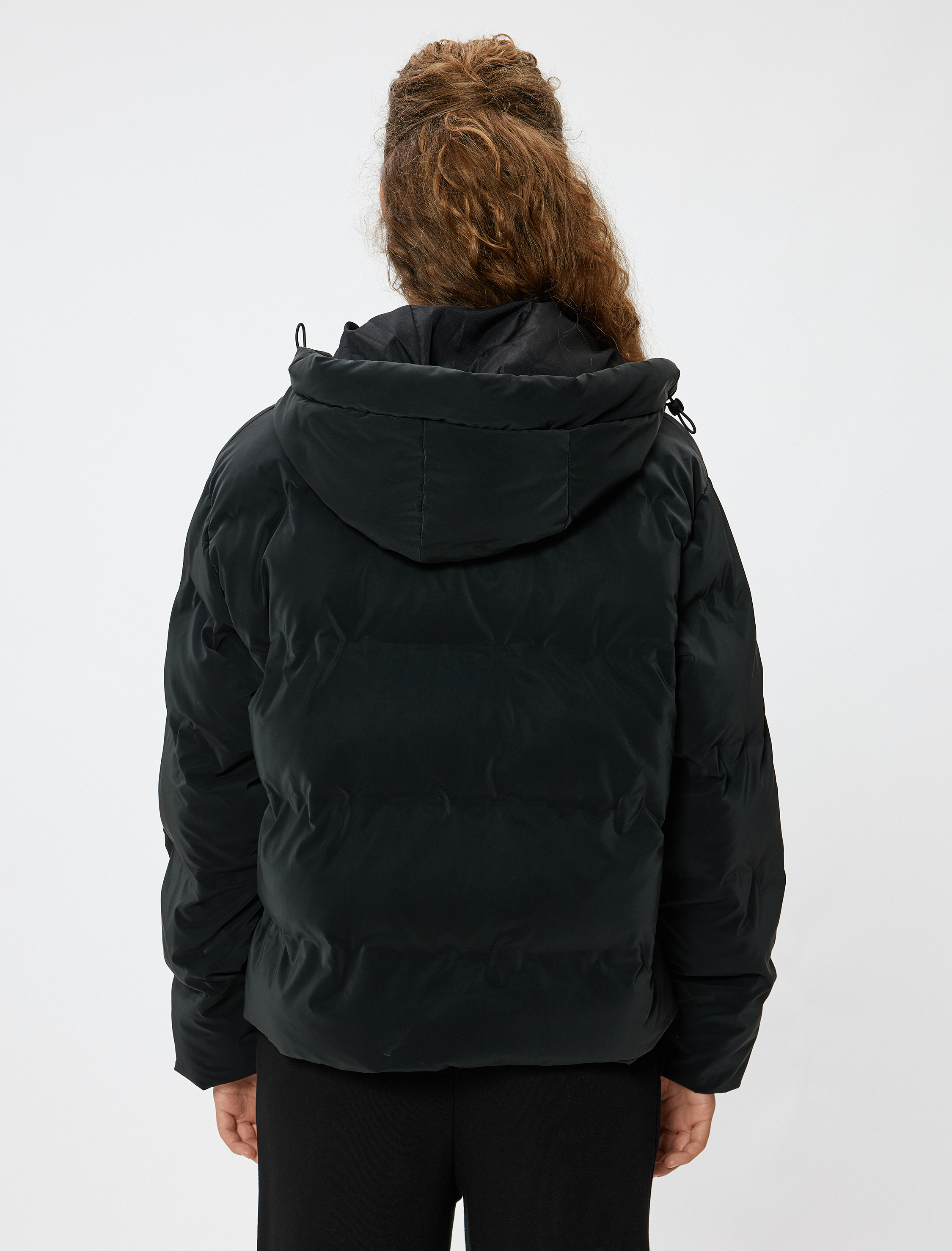   Kapşonlu Cepli Fermuarlı Oversize Şişme Mont