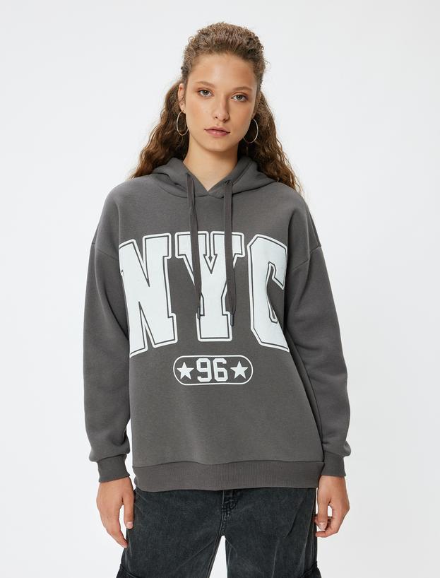 Oversize Kapüşonlu Sweatshirt Kolej Baskılı Şardonlu_2