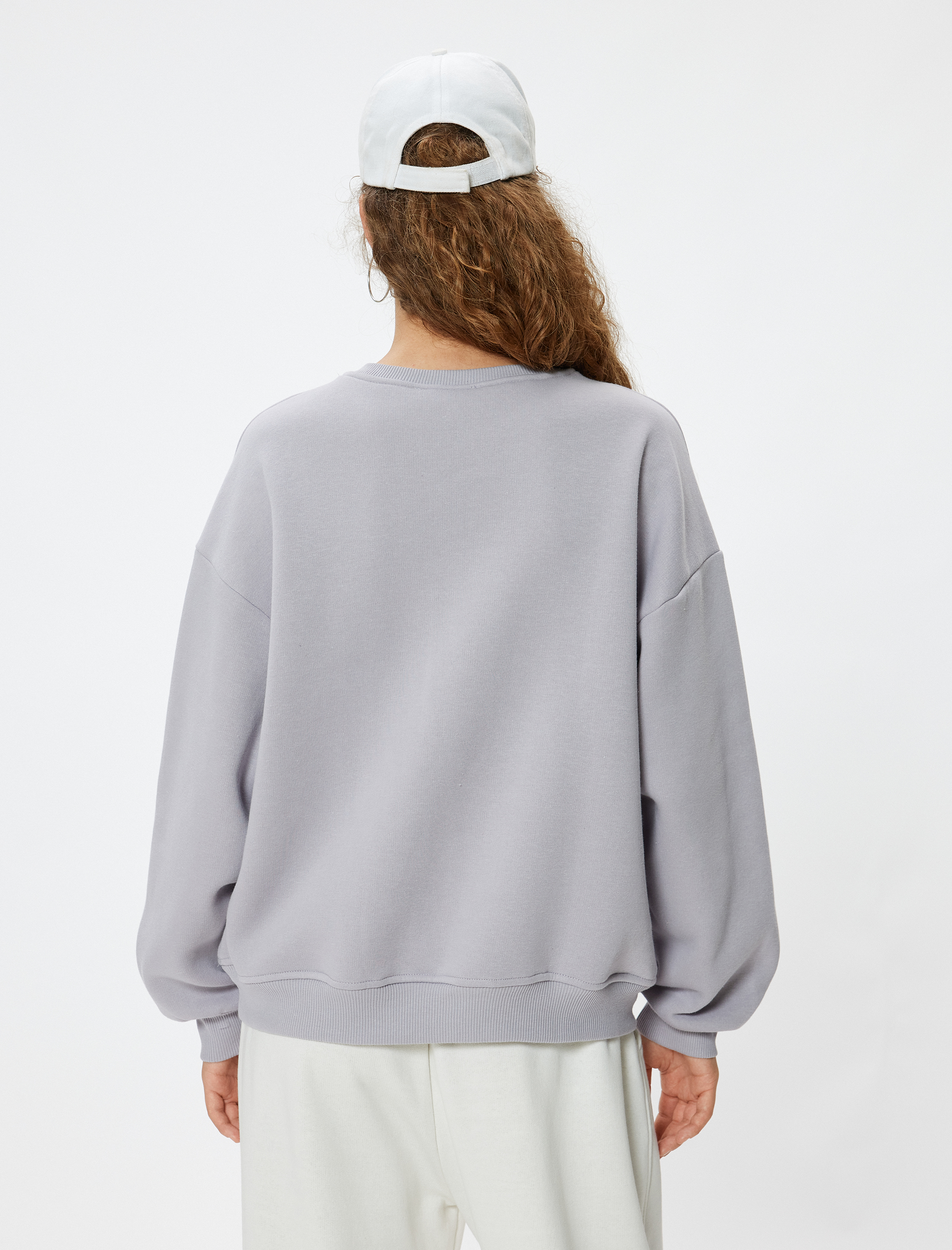   Oversize Bisiklet Yaka Sweatshirt Kolej Baskılı Şardonlu