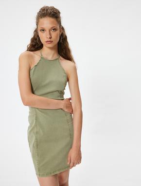 Halter Yaka Elbise Mini Kolsuz Dikiş Detaylı Slim Fit