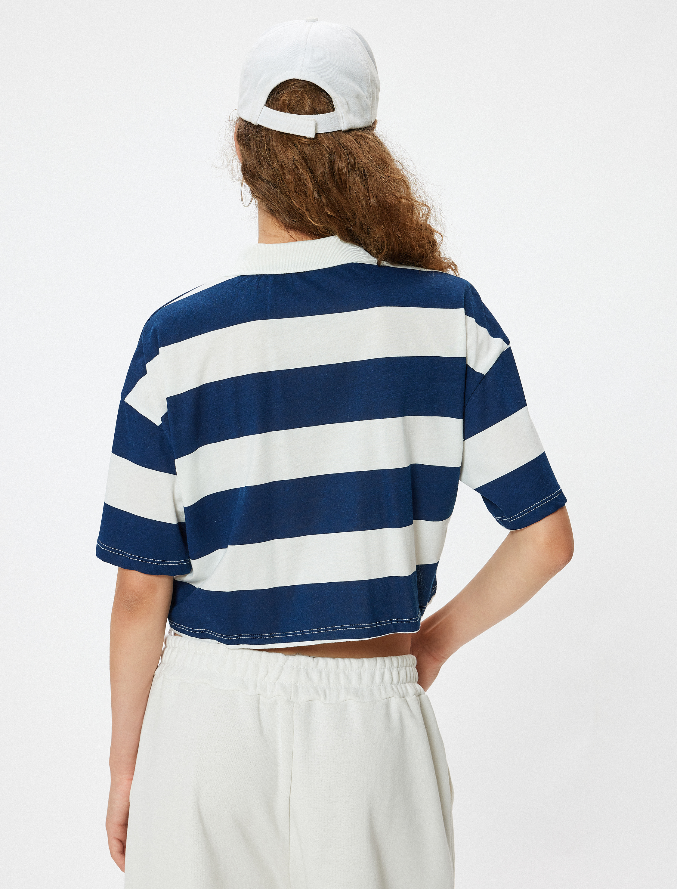   Polo Yaka Tişört Oversize Crop Kolej İşlemeli Renk Bloklu Kısa Kollu