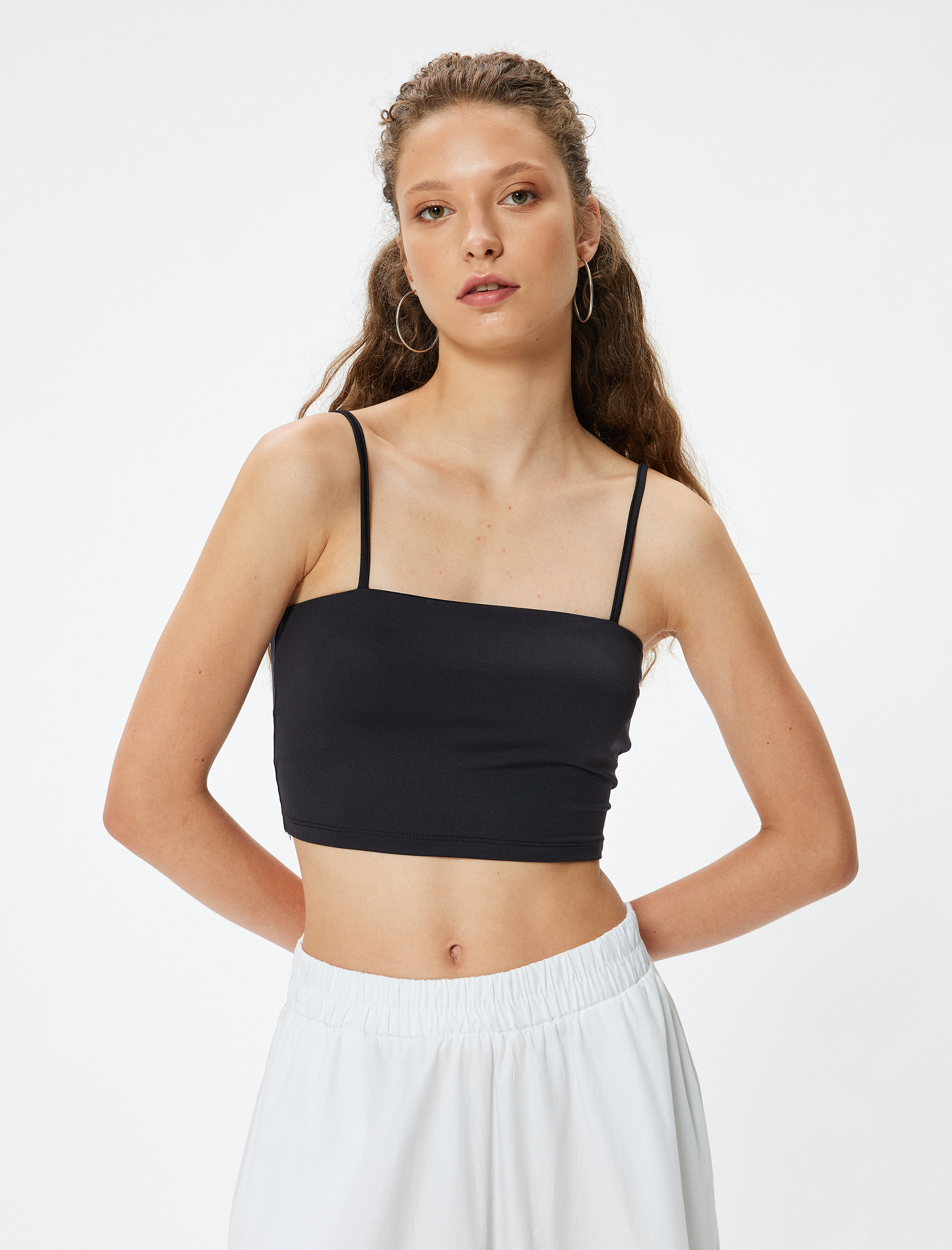   Crop Atlet Basic İp Askılı Slim Fit