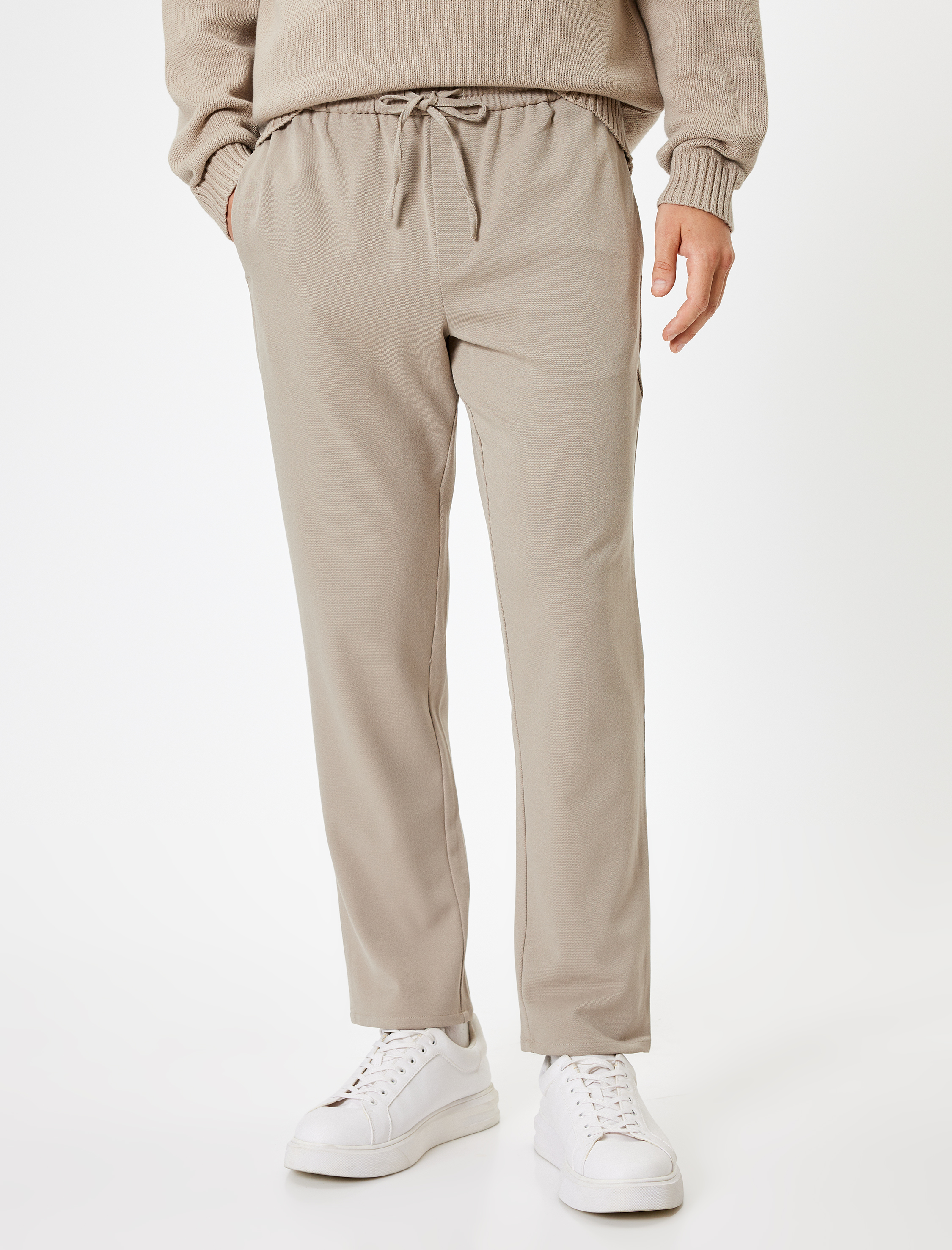   Kumaş Pantolon Beli Bağcıklı Cep Detaylı