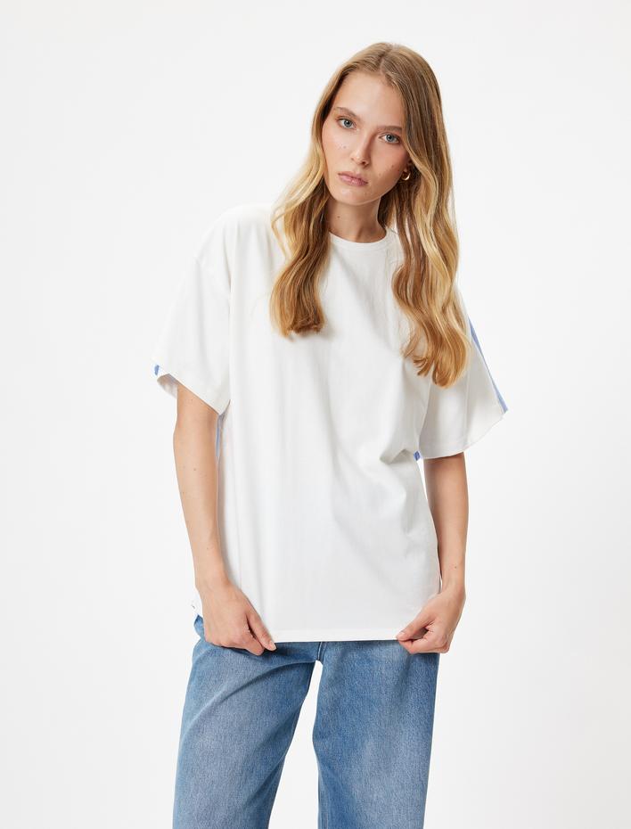  İki Farklı Kumaş Kullanımlı Kısa Kollu Pamuklu Çizgili Tişört