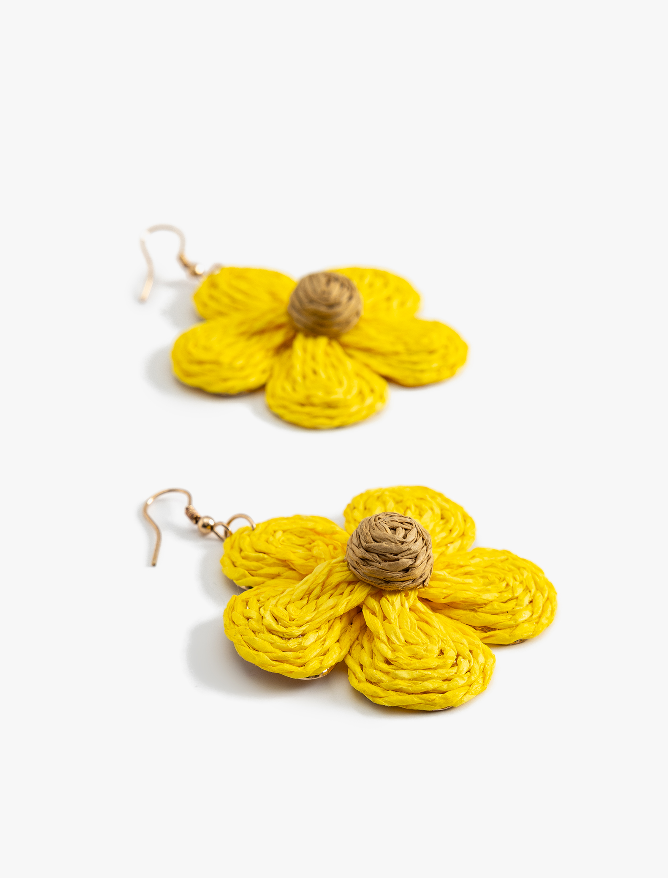  Kadın Çiçek Küpe Sallantılı Hasır