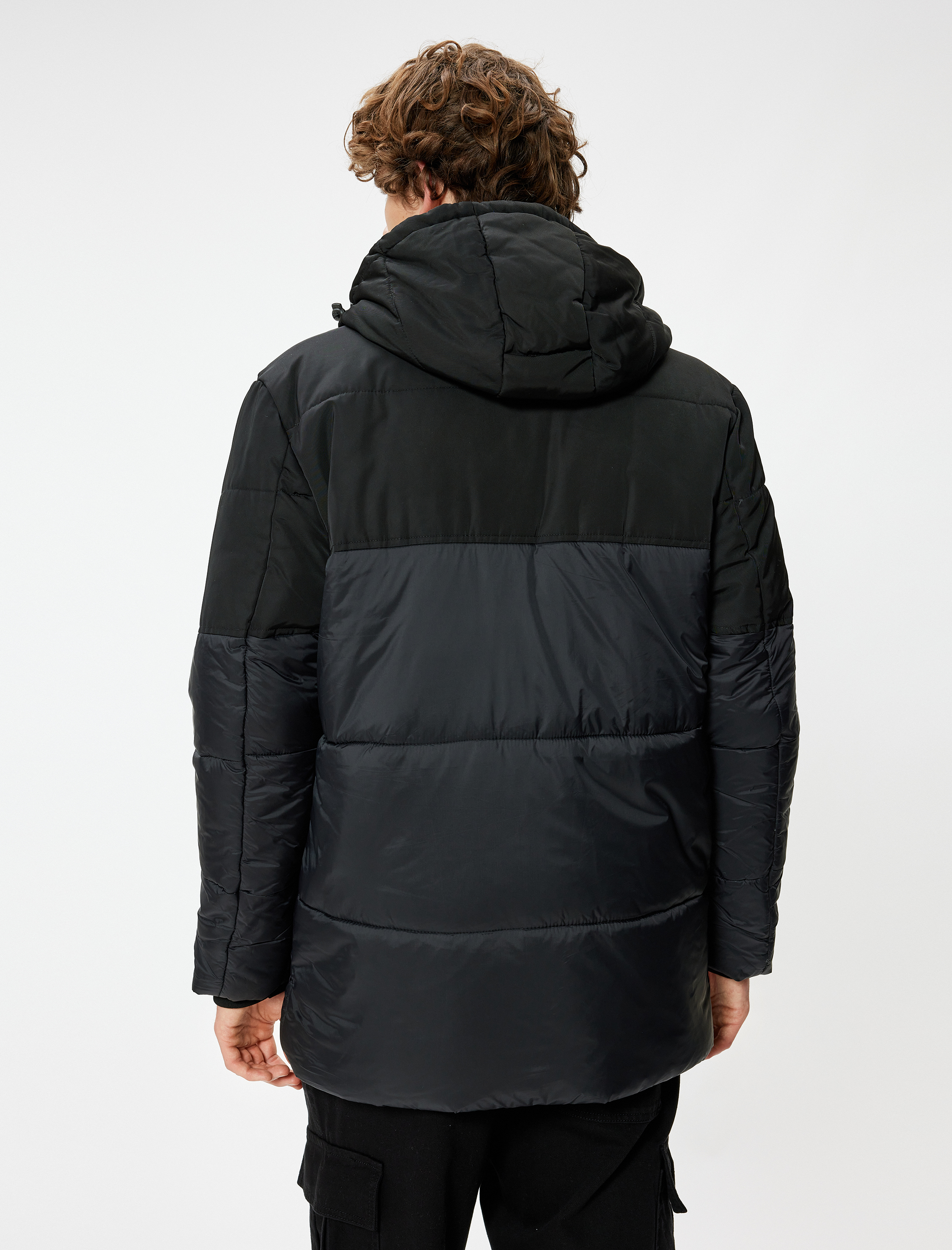   Anorak Mont Kapşonlu Slim Fit Cep Detaylı Fermuarlı