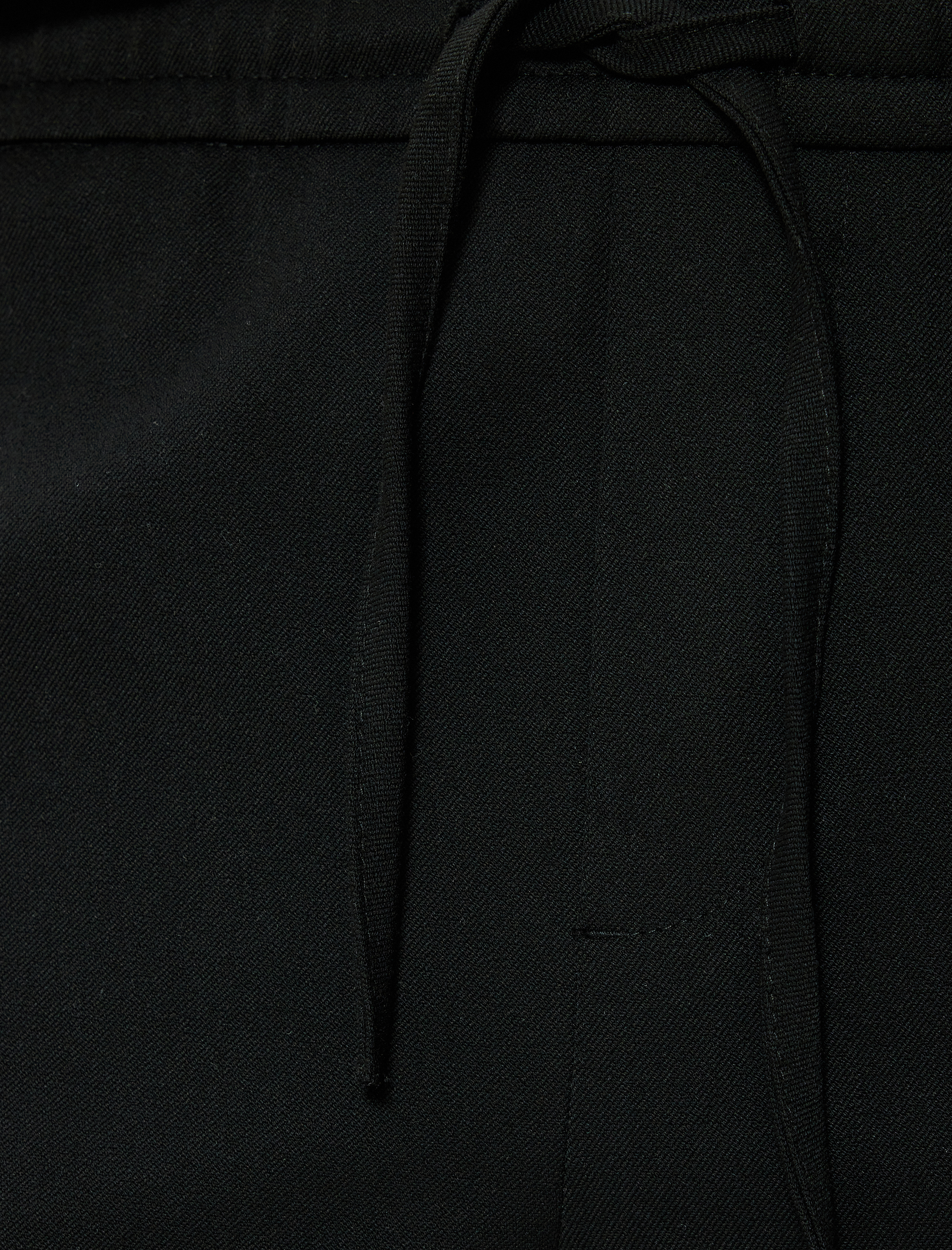   Kumaş Pantolon Beli Bağcıklı Cep Detaylı