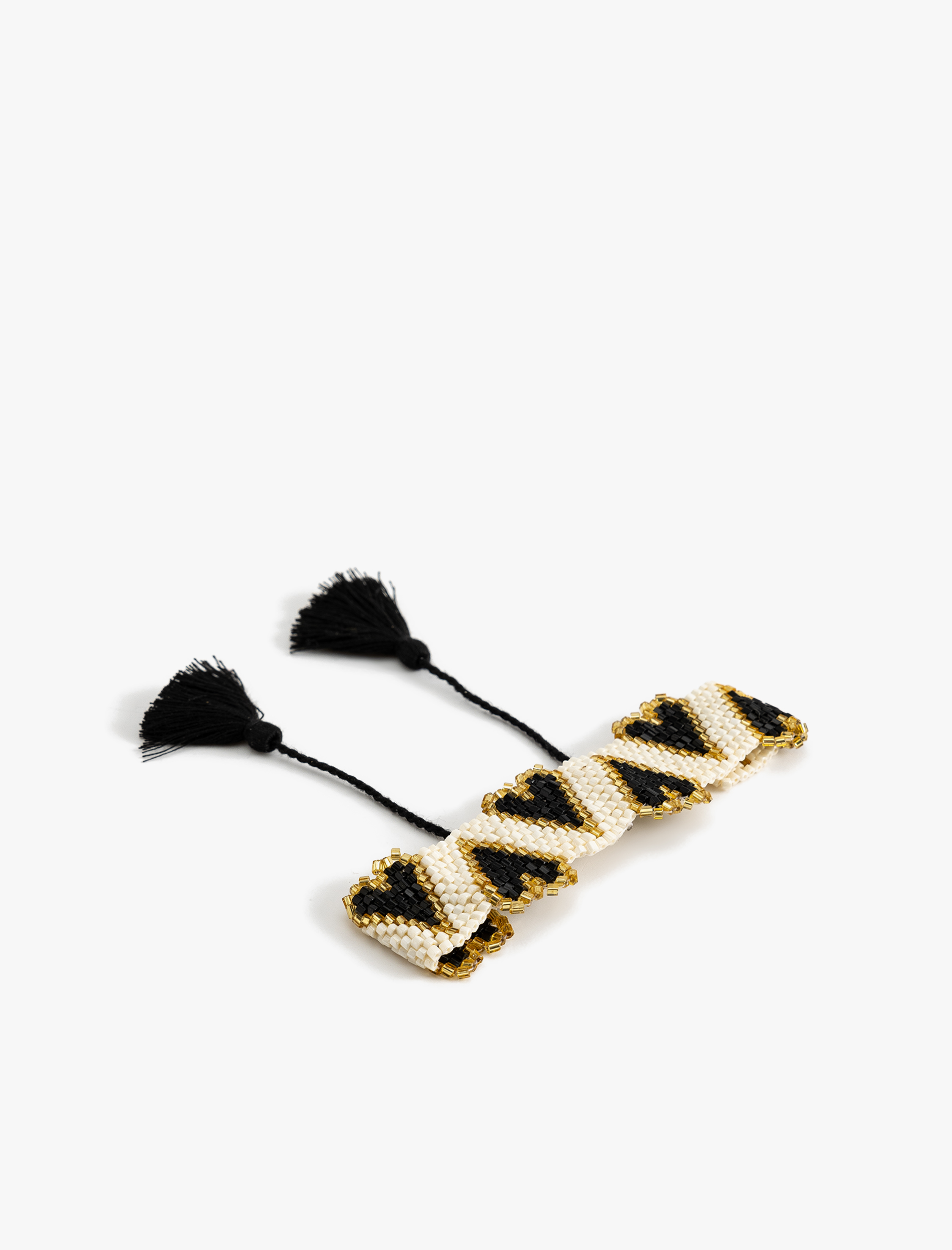  Kadın Bileklik İnci Boncuk Detaylı Kalp Desenli