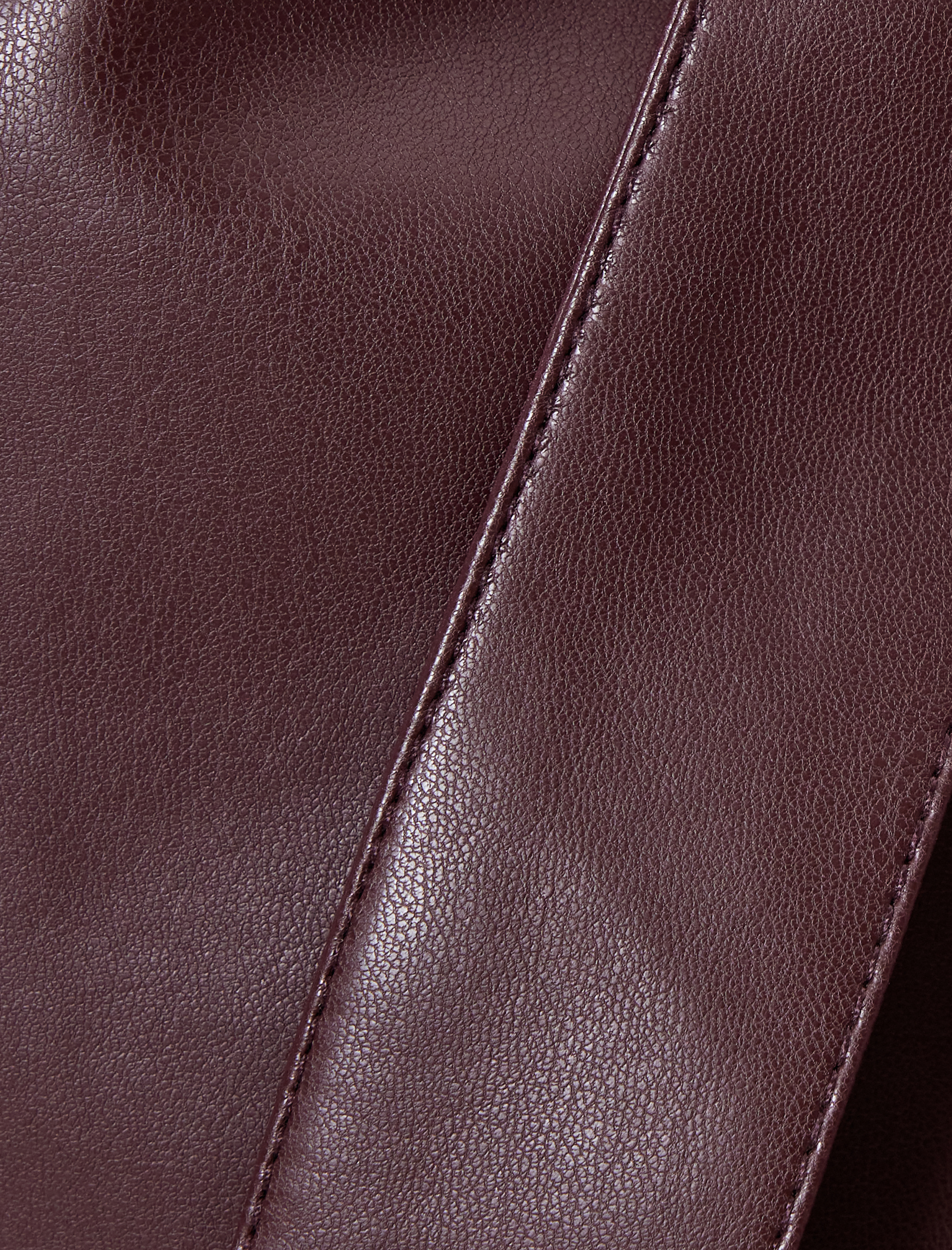   Uzun Kollu Rüzgar Kapak Detaylı Kruvaze Kemerli Cepli Suni Deri Trençkot