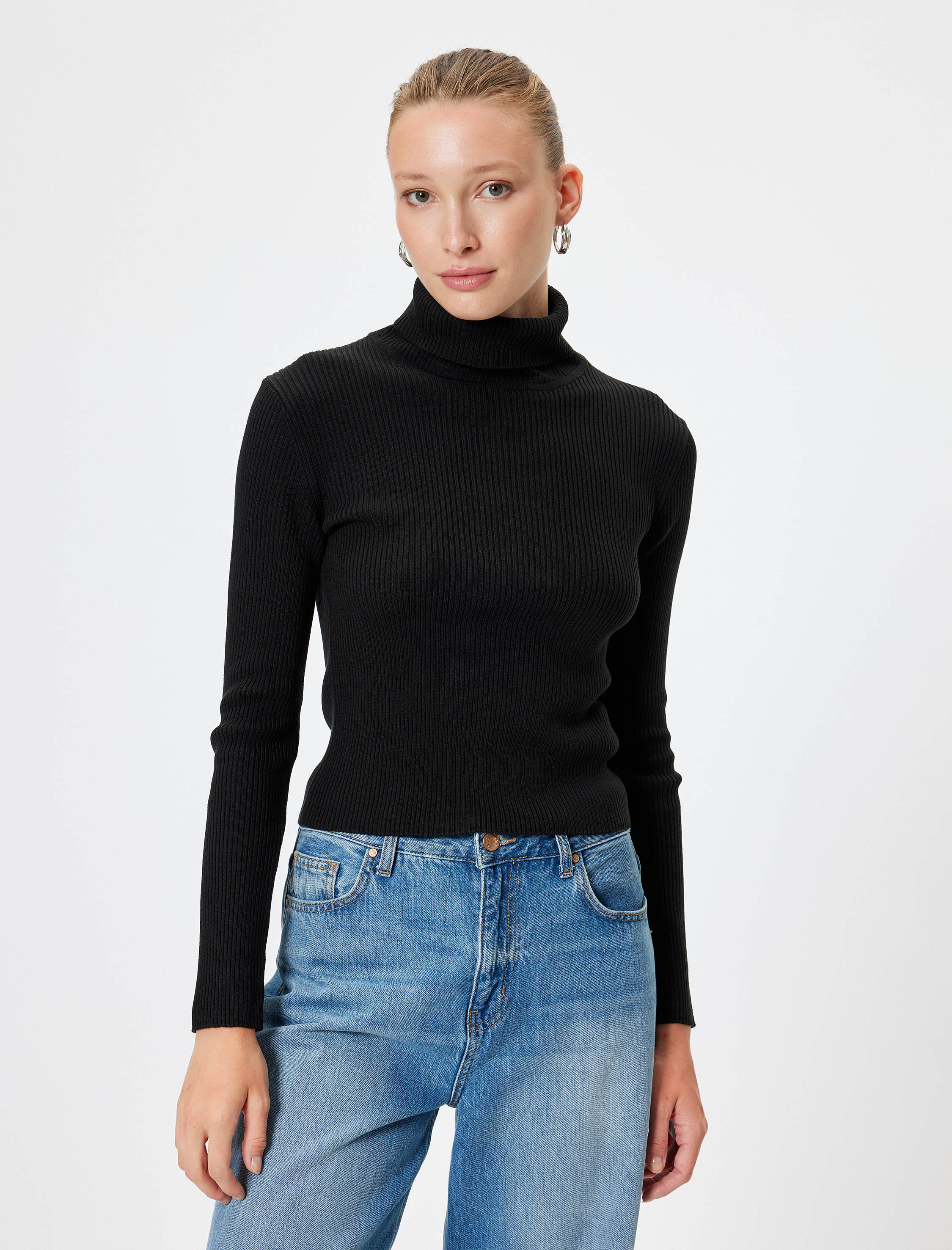 Basic Uzun Kollu Fitilli Triko Boğazlı Kazak