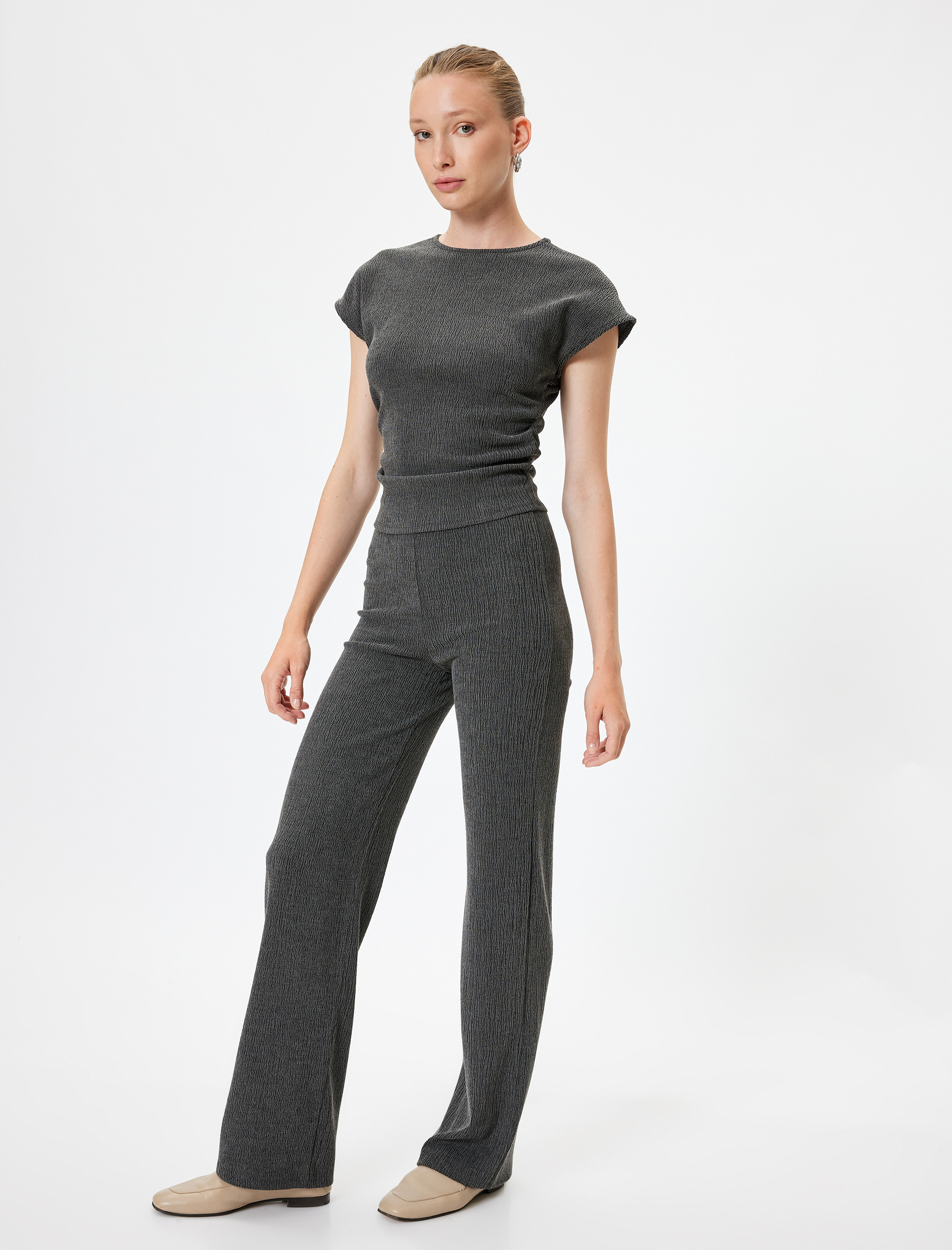   Standart Bel Dokulu Düz Paça Pantolon