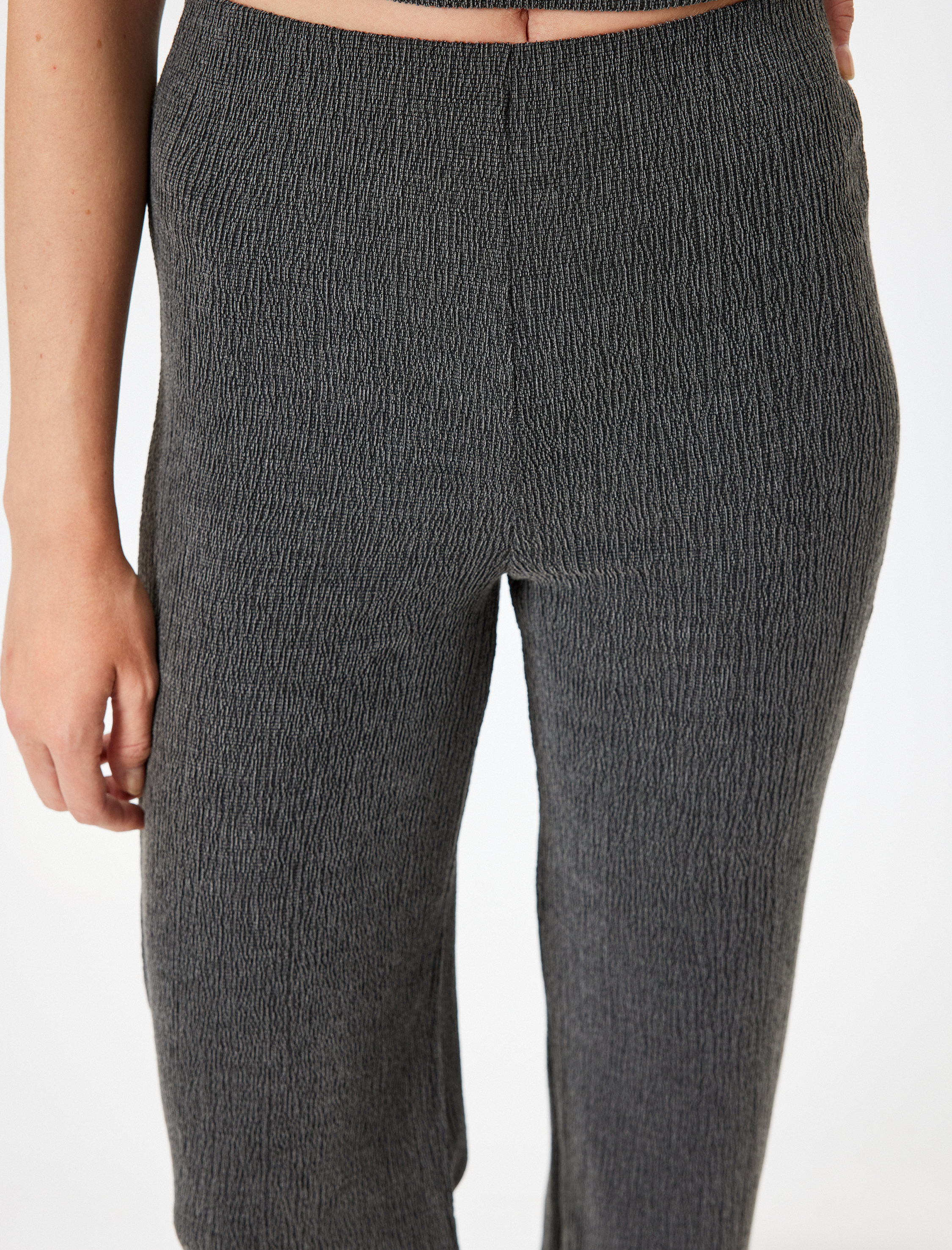   Standart Bel Dokulu Düz Paça Pantolon