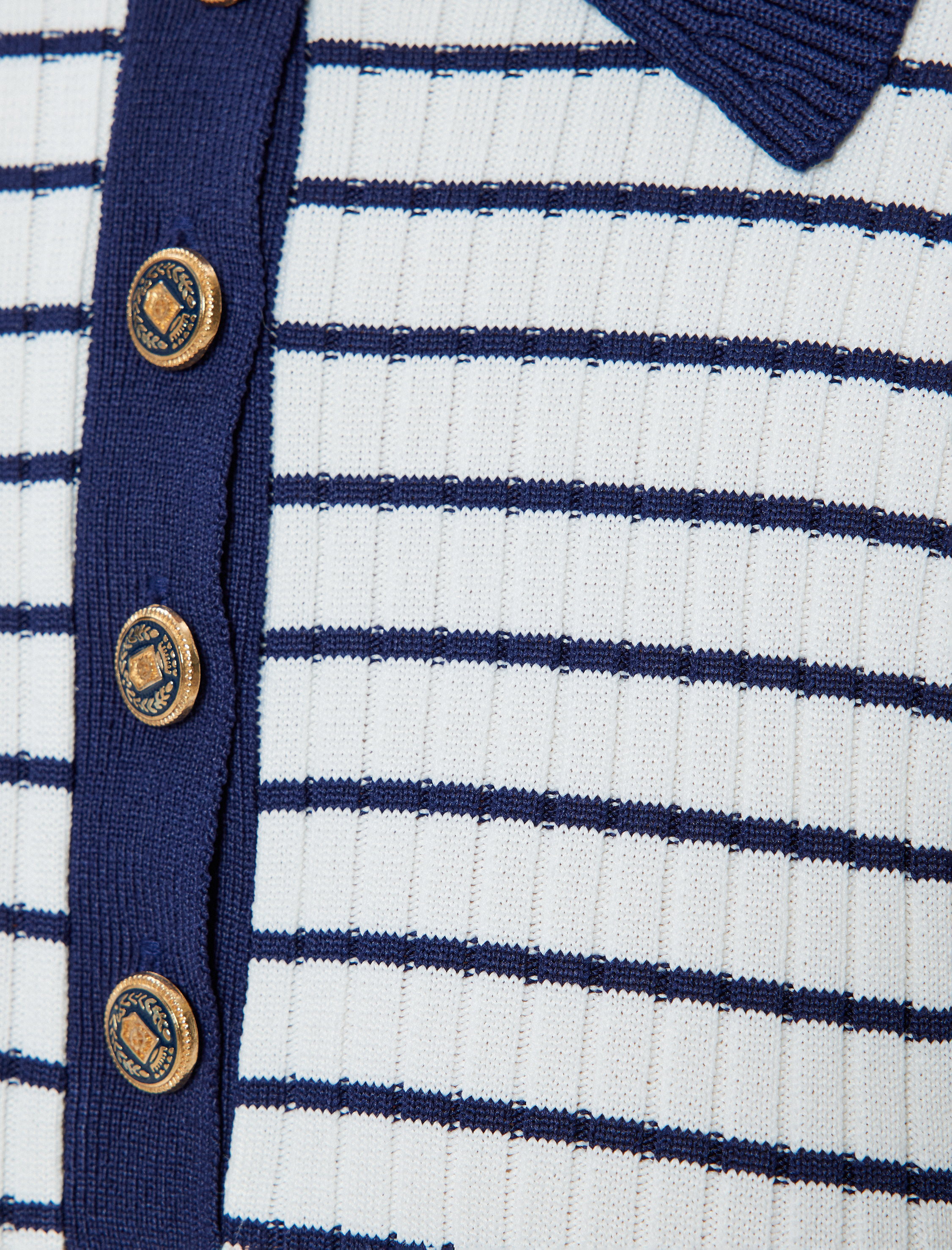 Kolsuz Gold Düğme Detaylı Polo Yaka Triko Üst