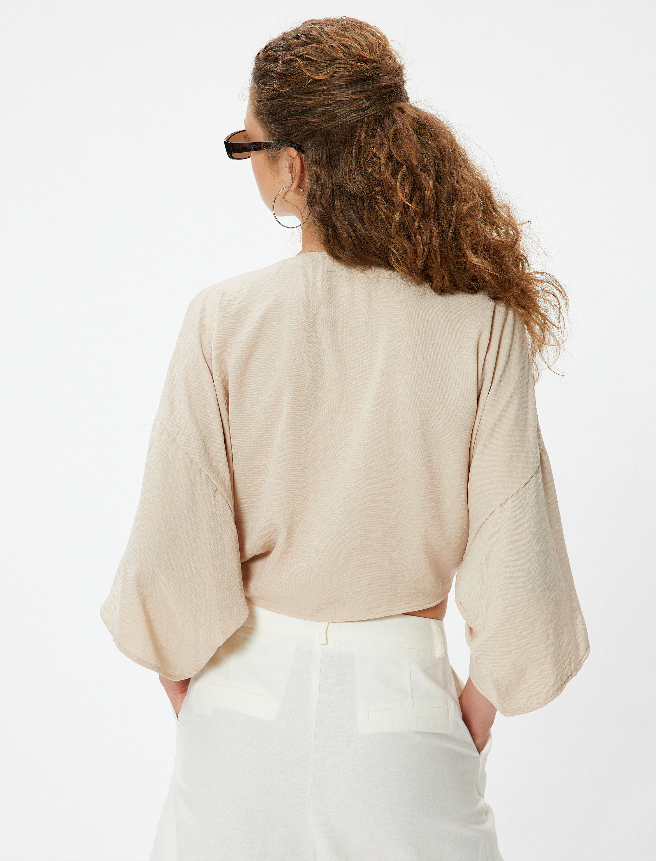   Crop Üst V Yaka Bağlama Detaylı Oversize