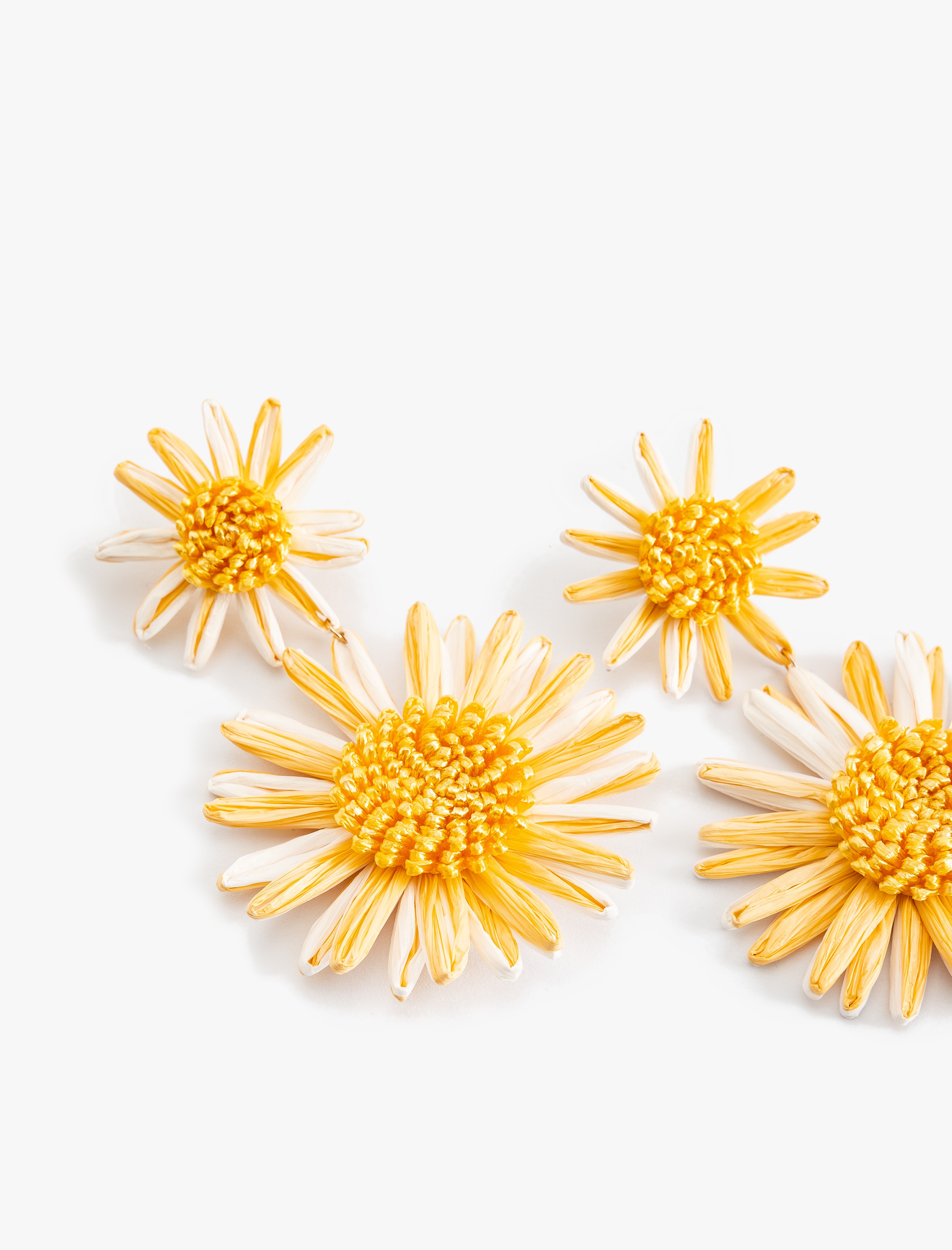  Kadın Papatya Küpe Hasır Sallantılı