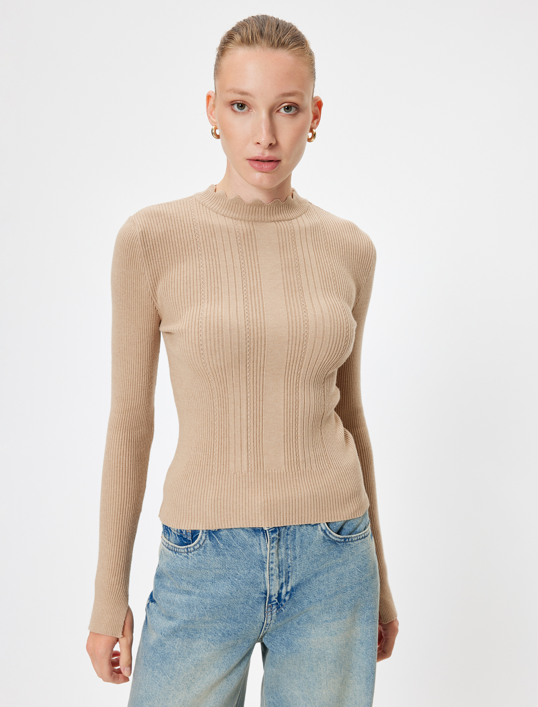   Triko Kazak Hafif Dik Yaka Uzun Kollu Dokulu