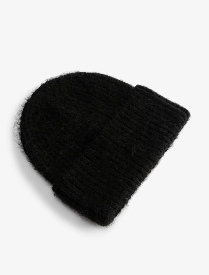 Kadın Örgü Bere Yumuşak Dokulu Katlama Detaylı