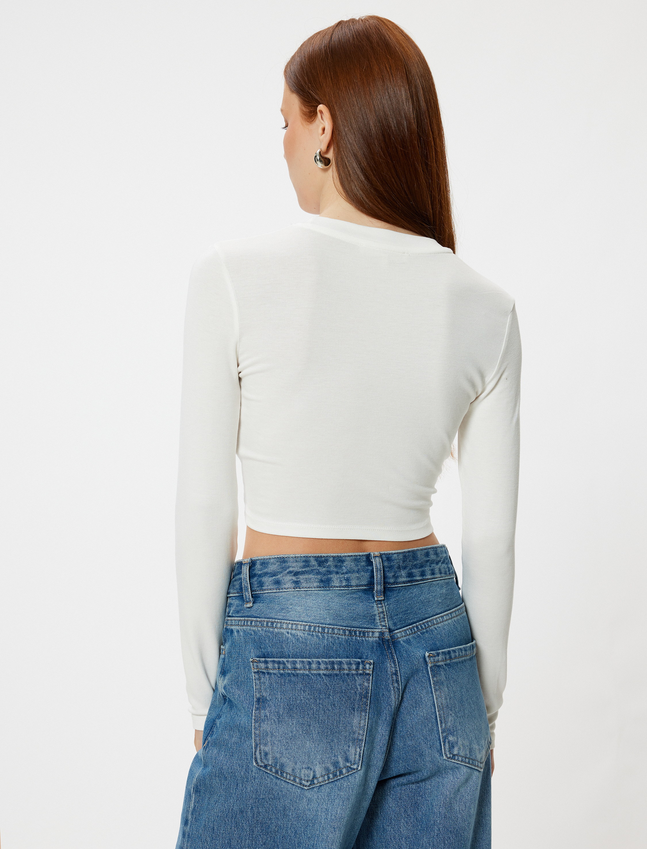   Uzun Kollu Crop Basic Body Yuvarlak Yaka Viskon Kumaş