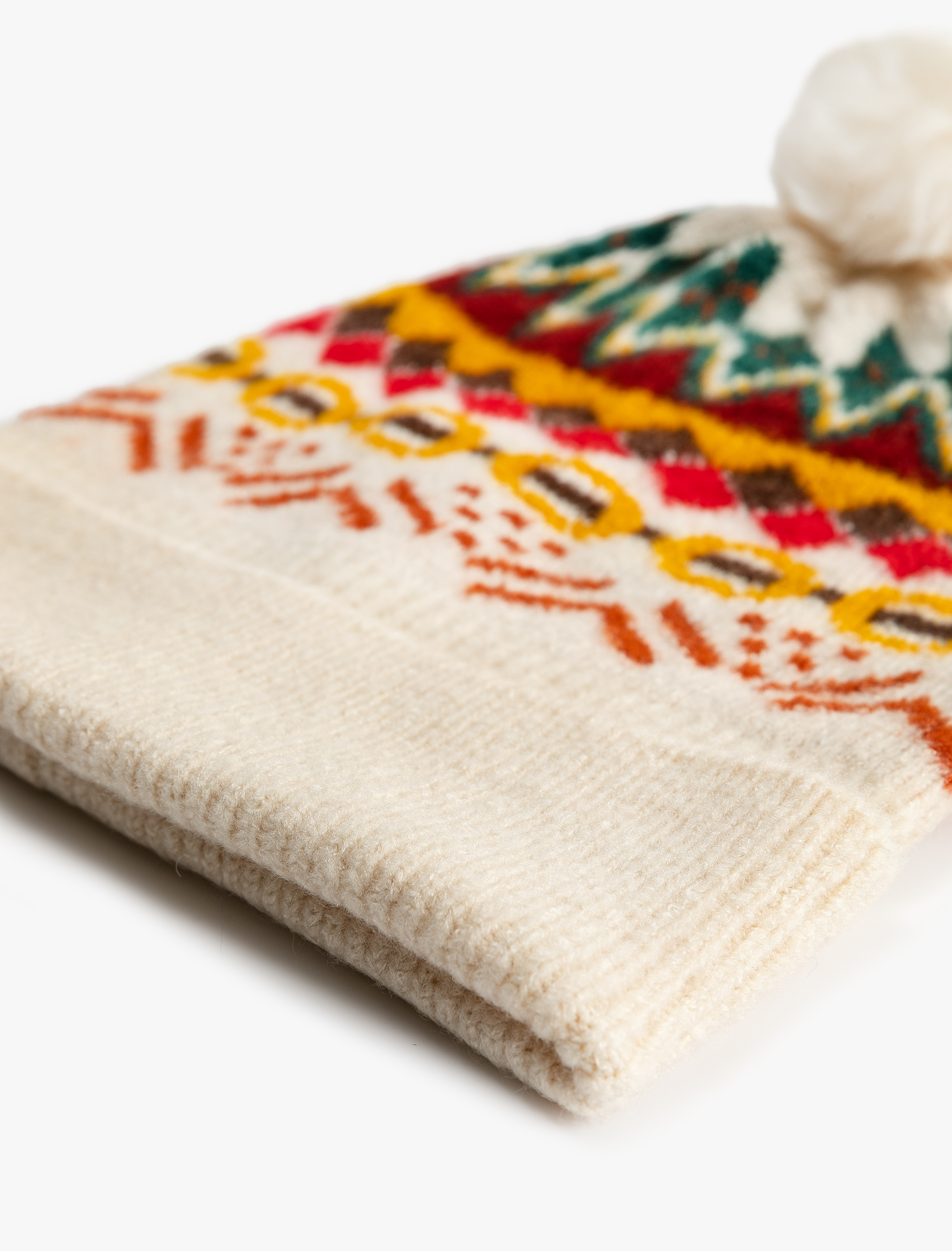  Kadın Örgü Bere Pon Pon Detaylı Etnik Desenli Katlamalı