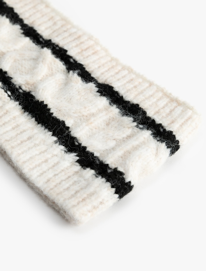 Kadın Saç Bandı Örgü Detaylı