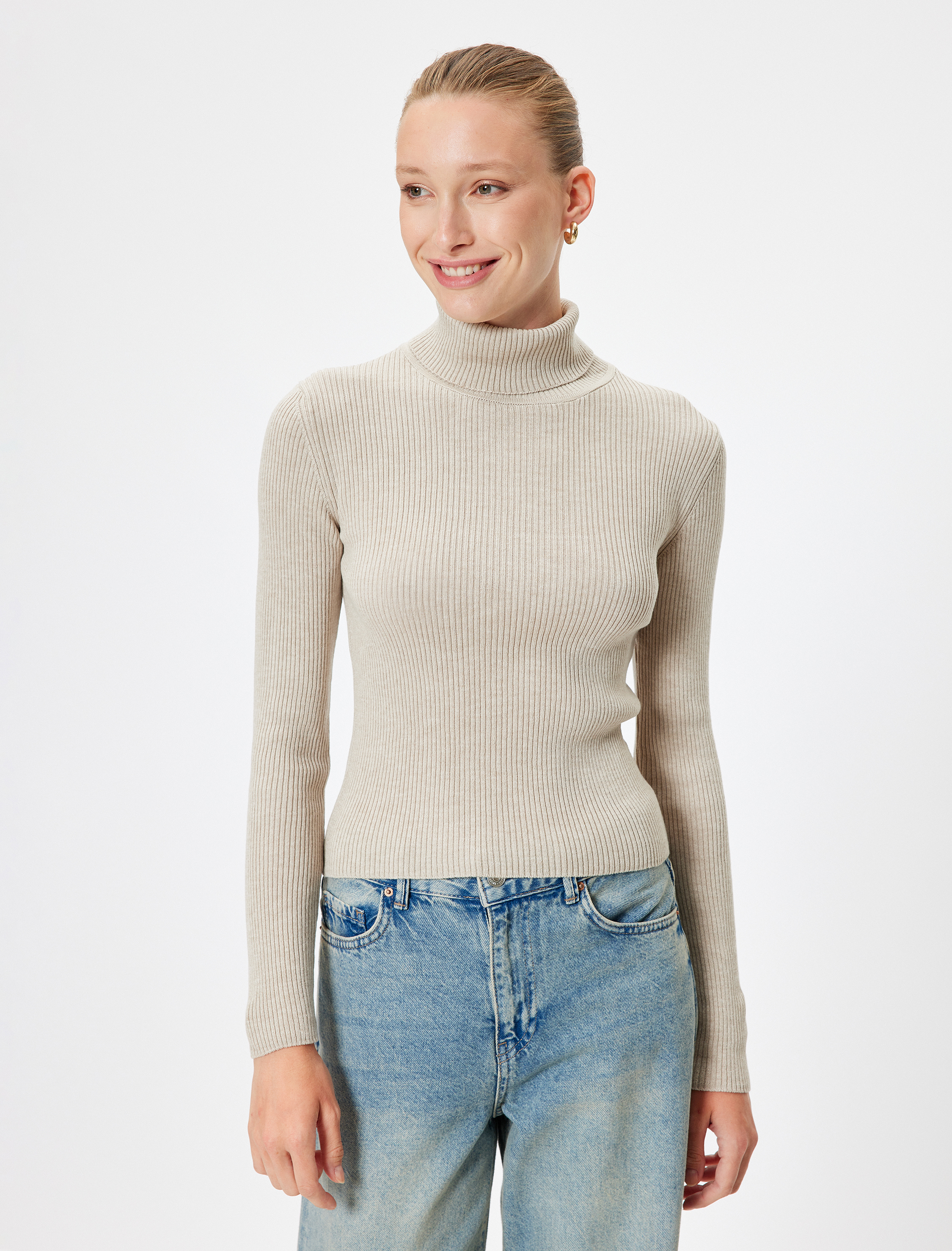   Basic Uzun Kollu Fitilli Triko Boğazlı Kazak