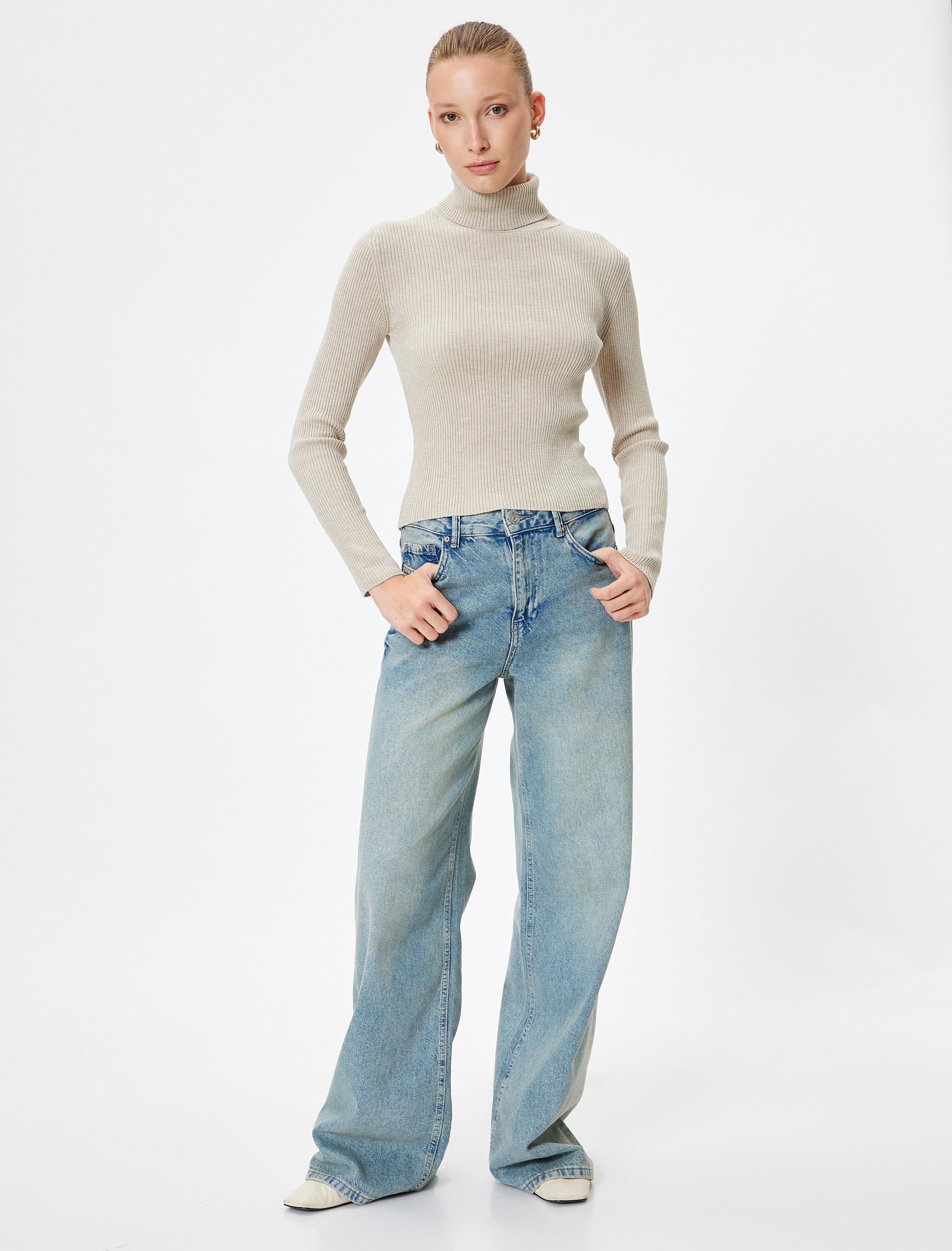   Basic Uzun Kollu Fitilli Triko Boğazlı Kazak